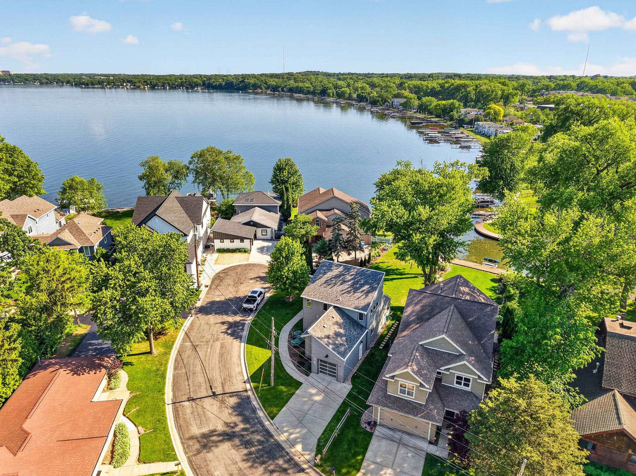 2830 Tomahawk Court