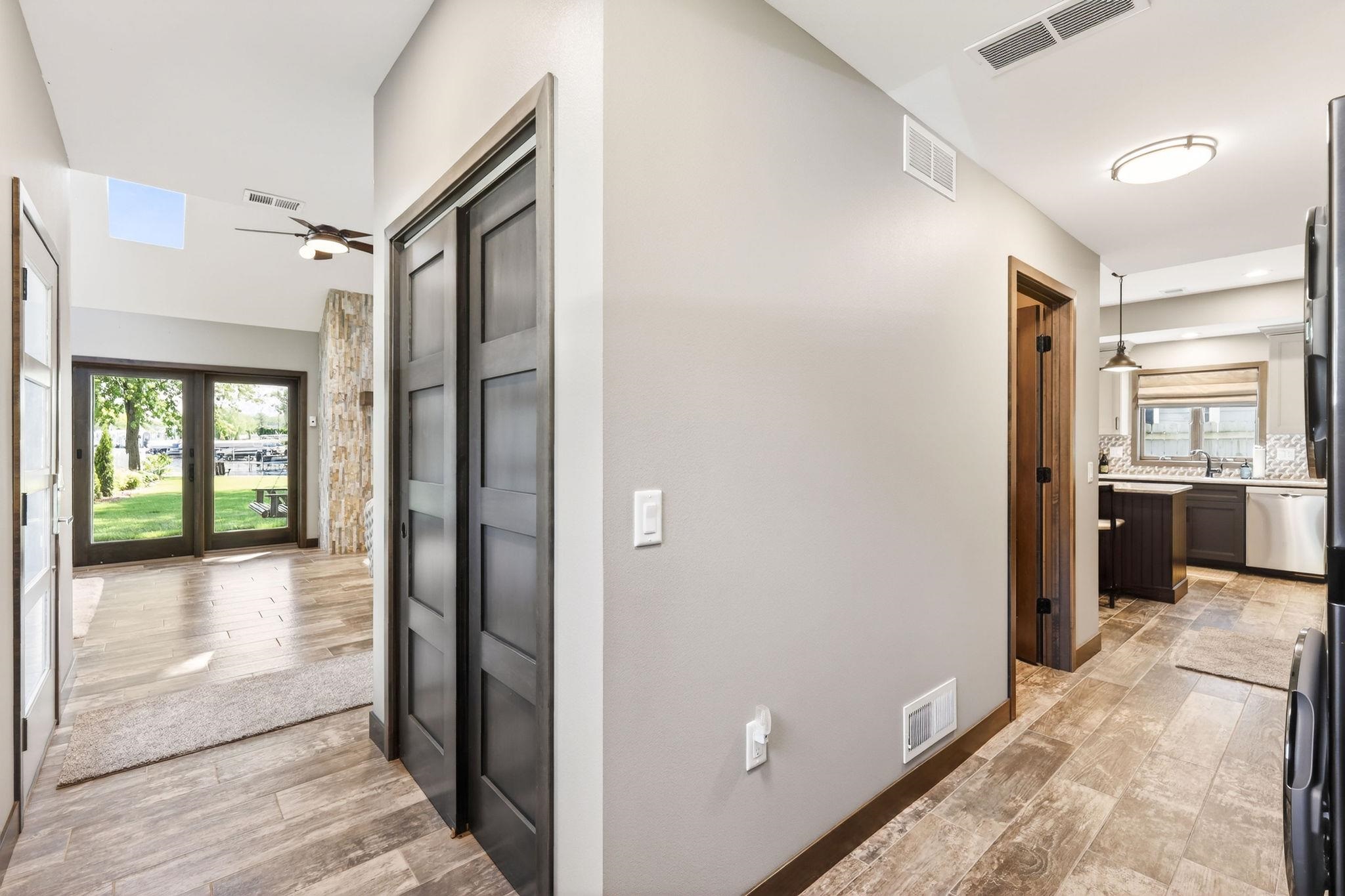 2830 Tomahawk Court