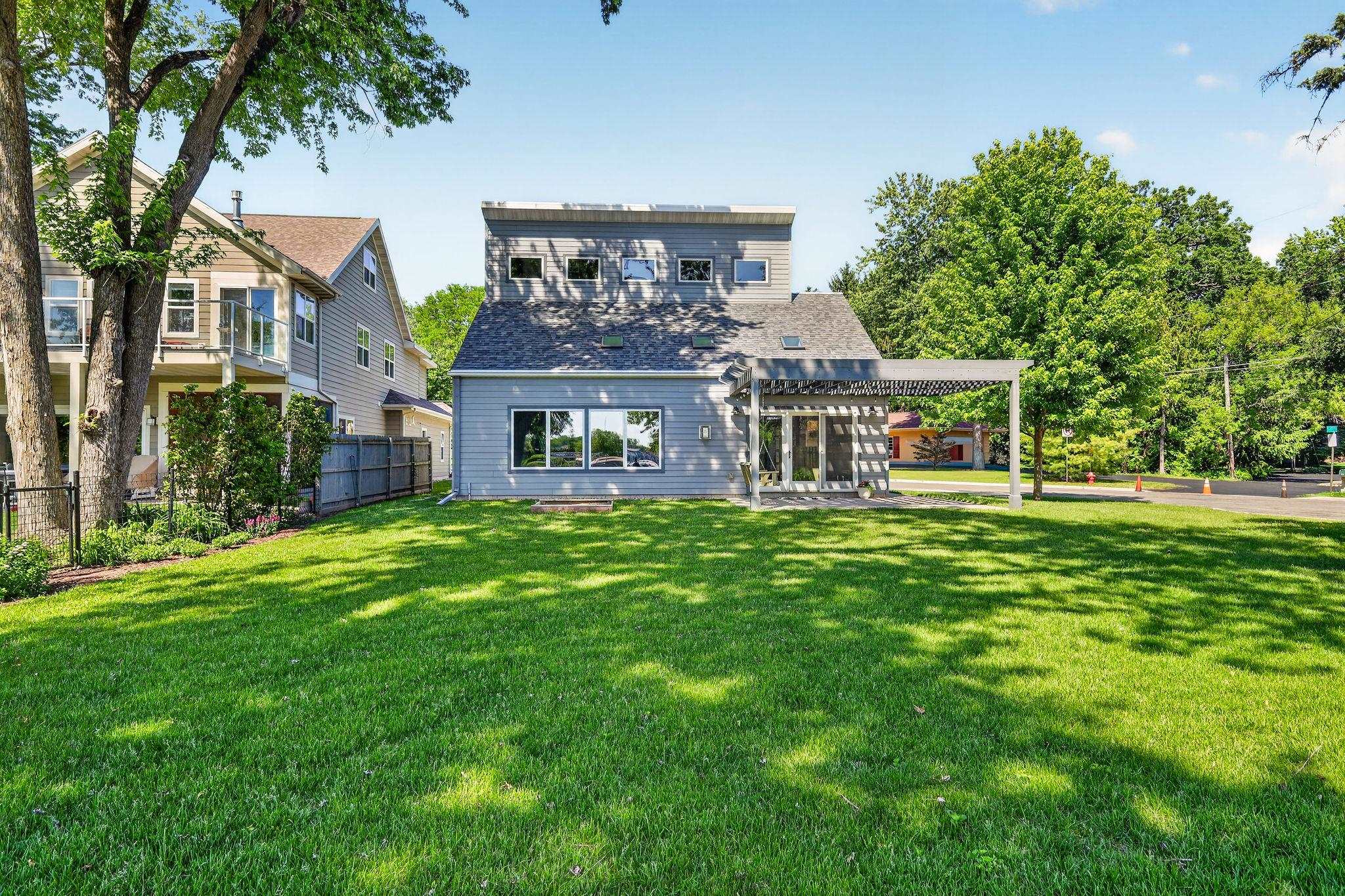 2830 Tomahawk Court