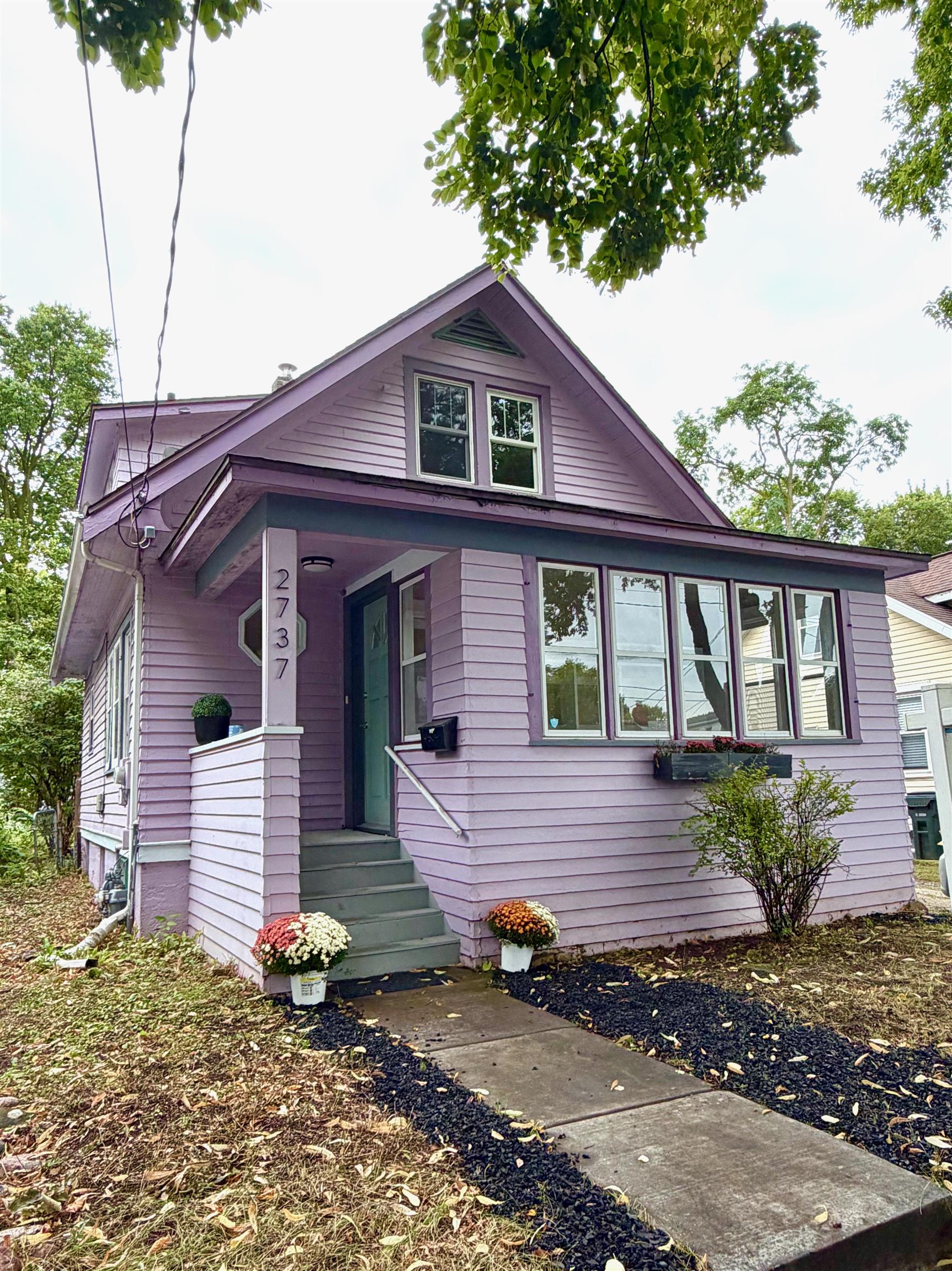 2737 Union Street