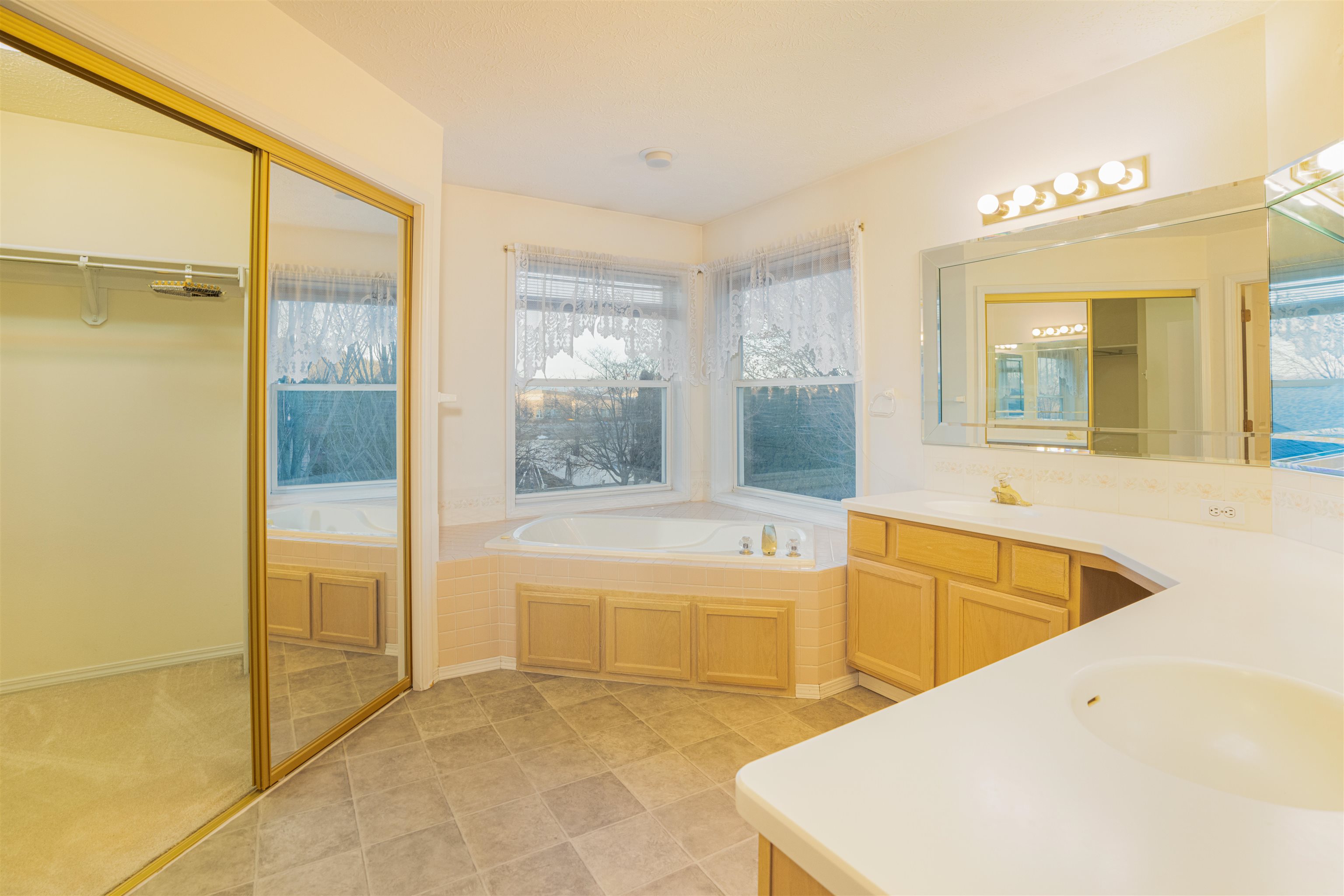 816 N Fairway Ct- Represented Buyer and Seller