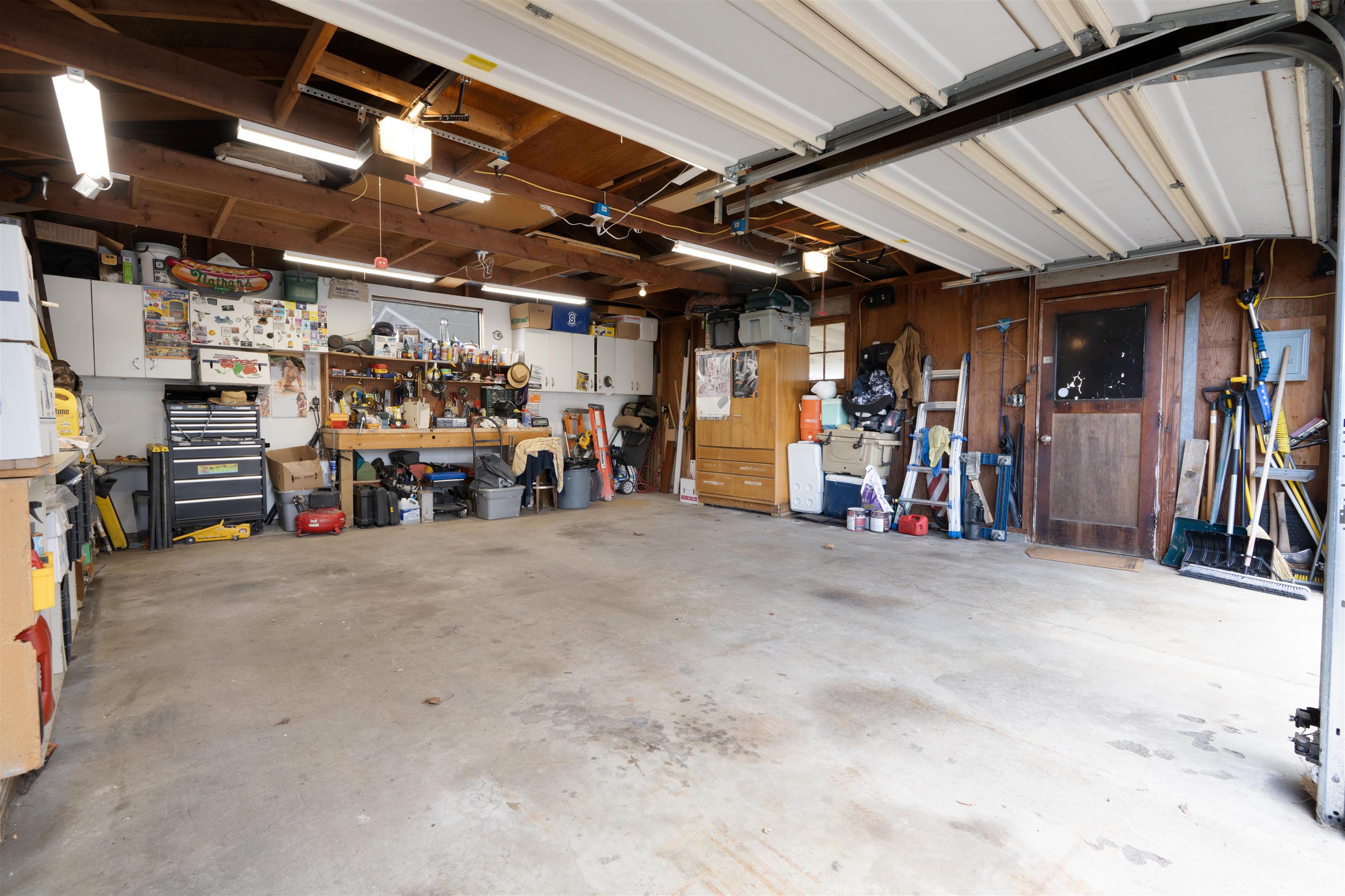 1103 W Decatur Ave