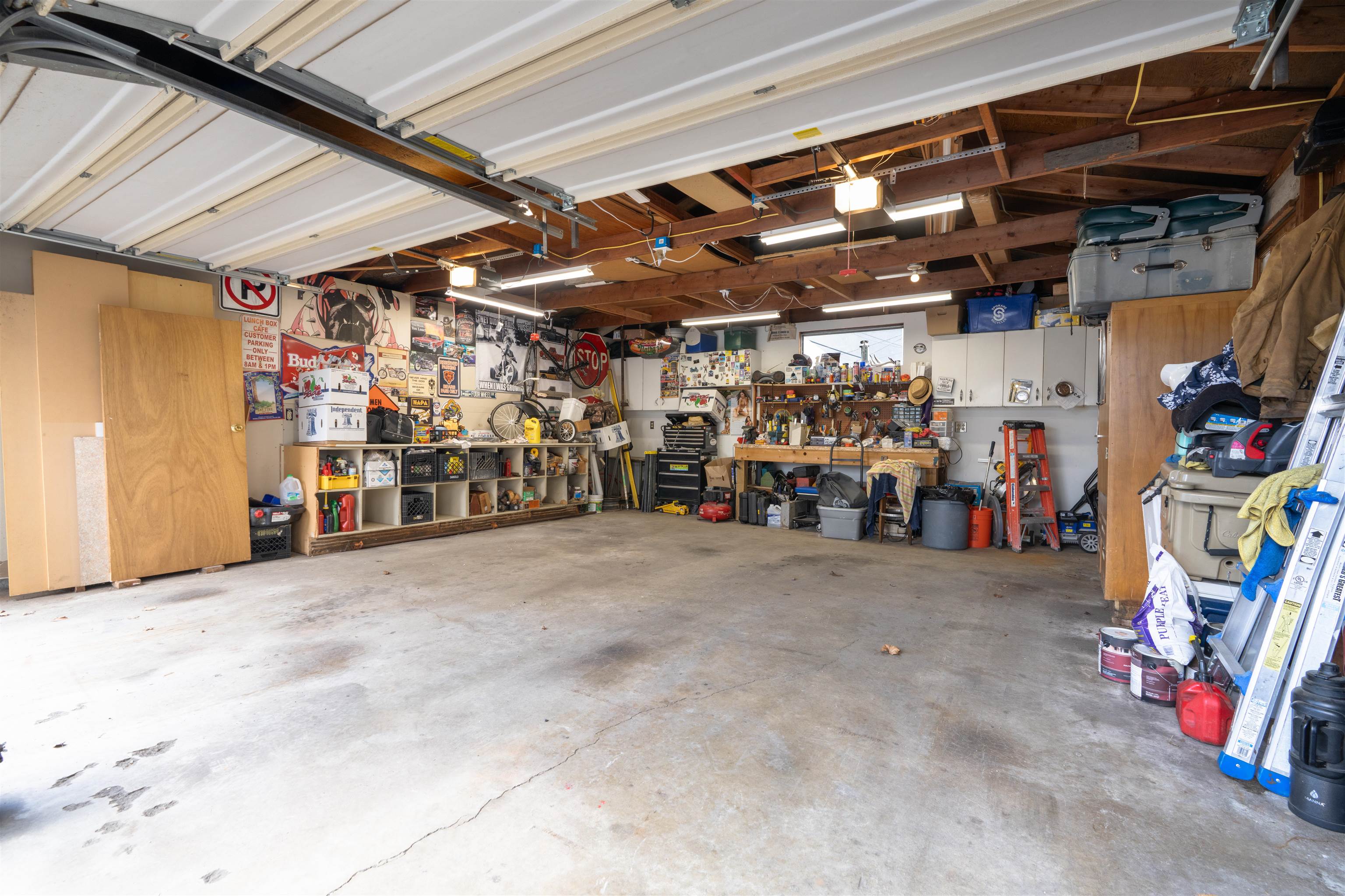 1103 W Decatur Ave