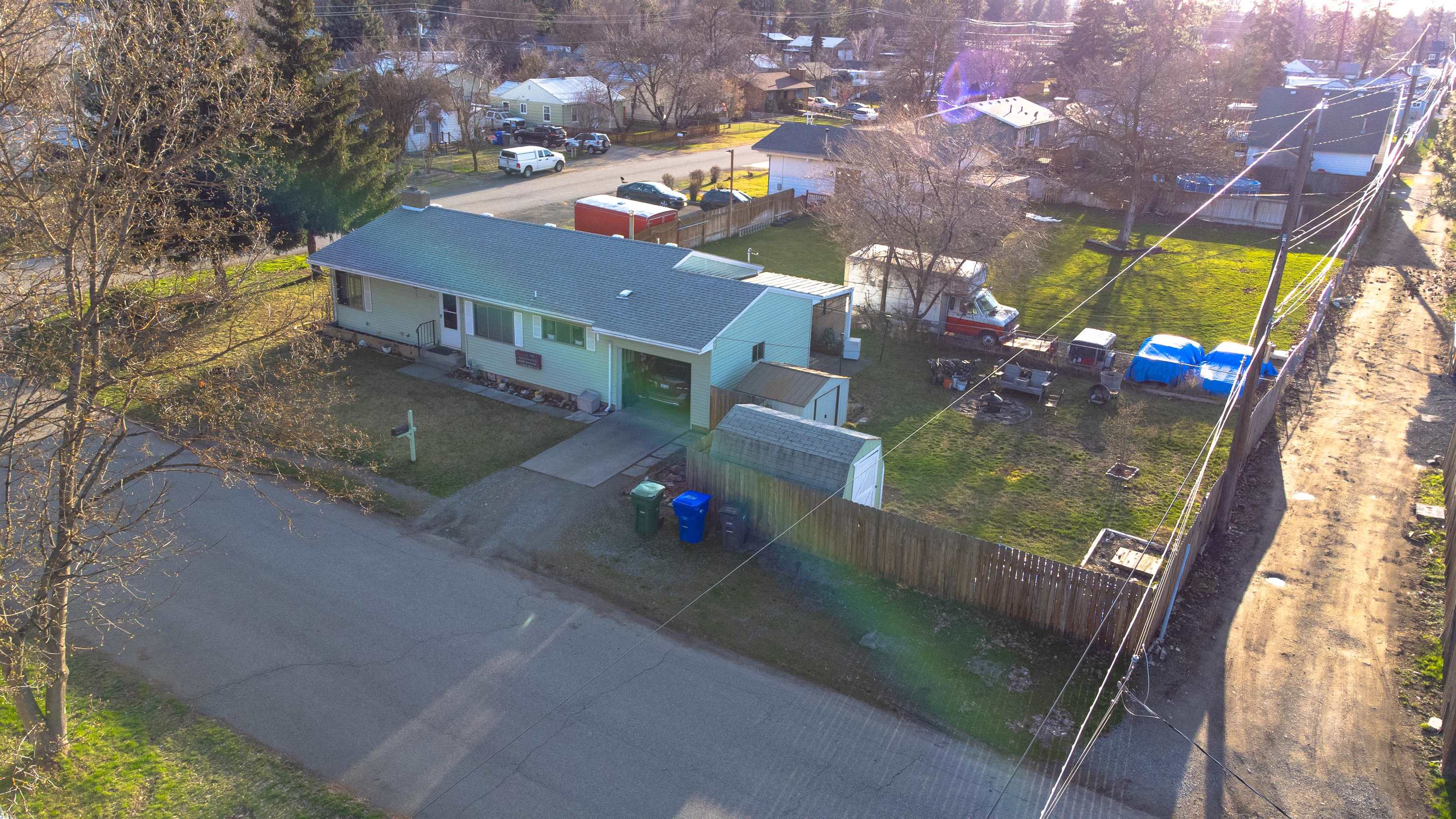 7221 E 7TH Ave