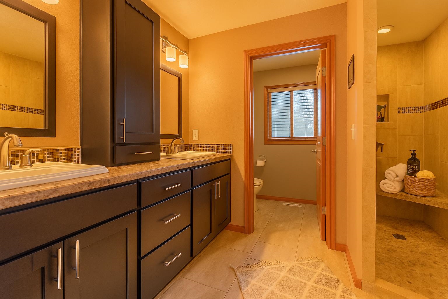 13213 N Whitehouse St