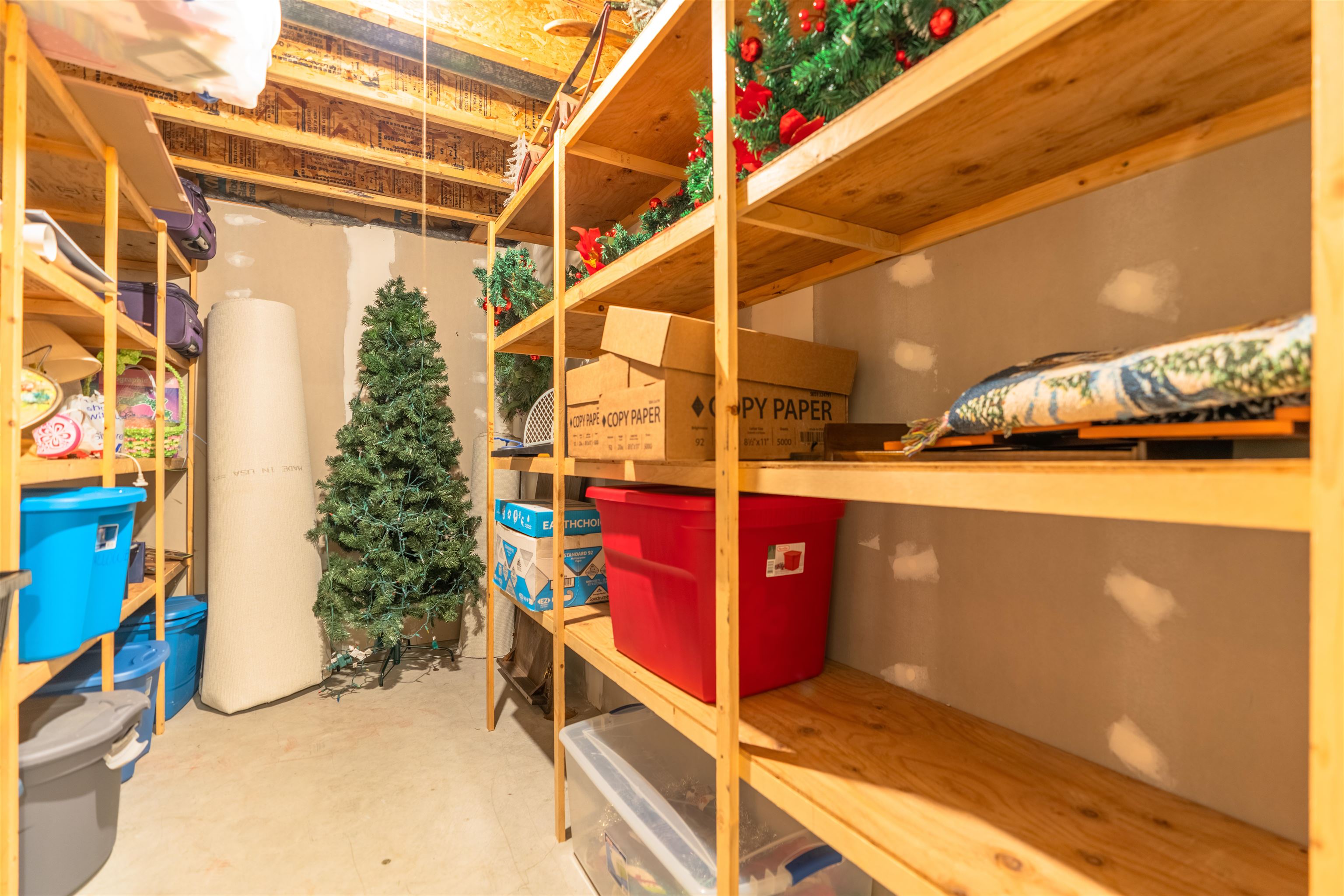 13213 N Whitehouse St