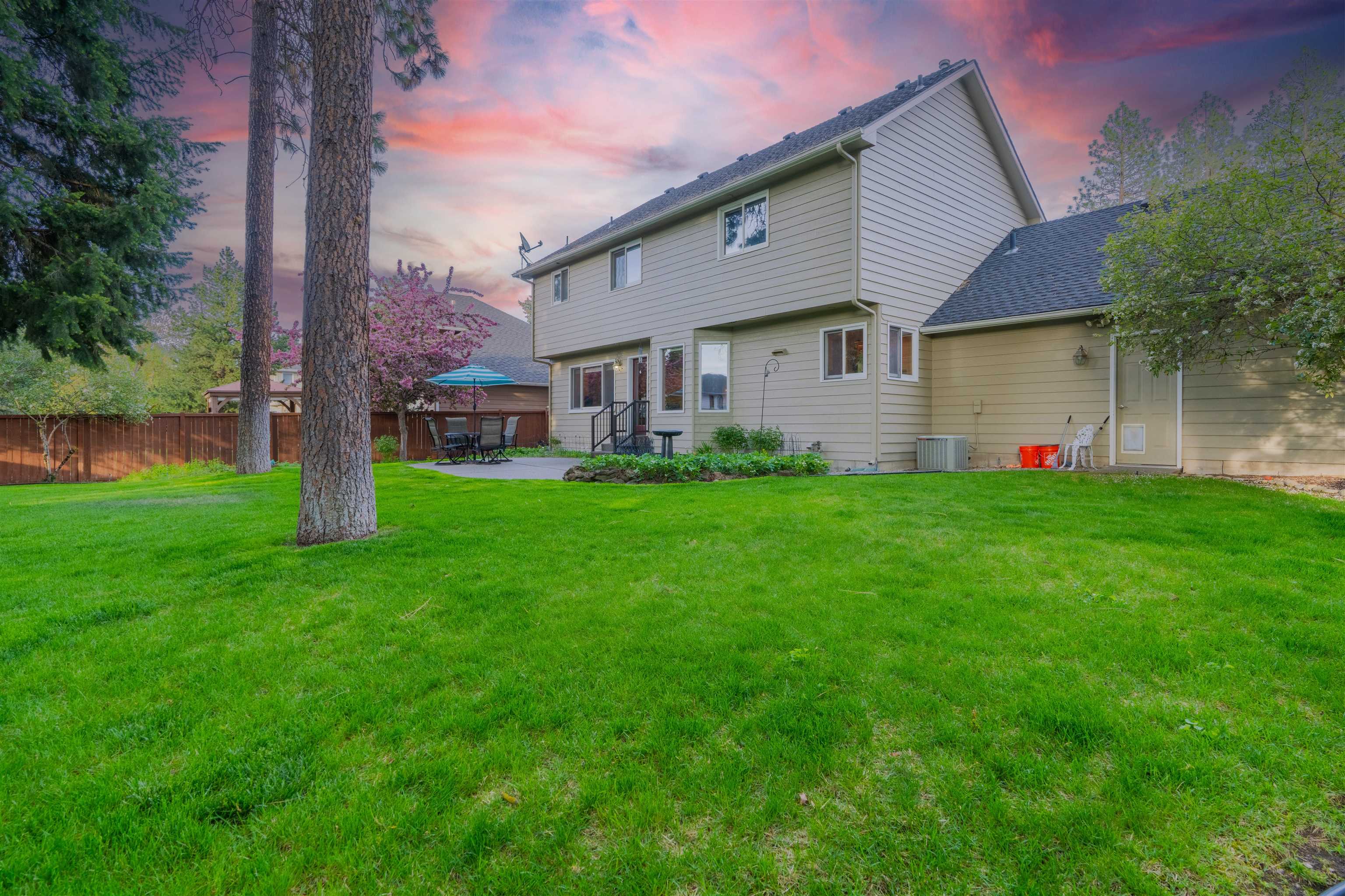 13213 N Whitehouse St