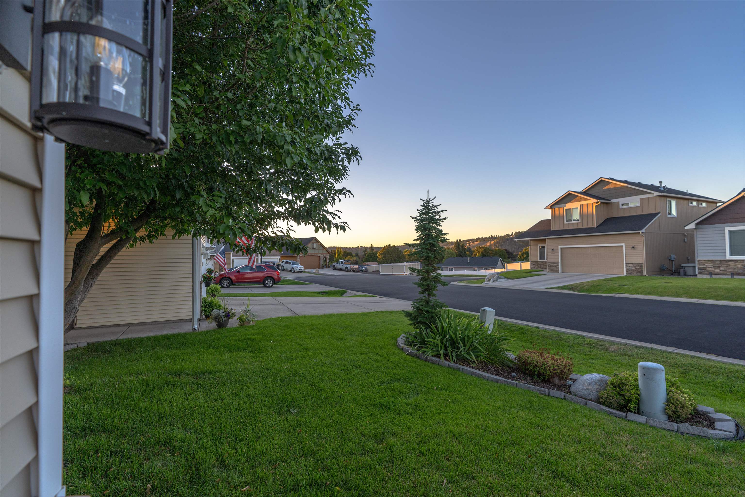 11722 E Jackson Ln