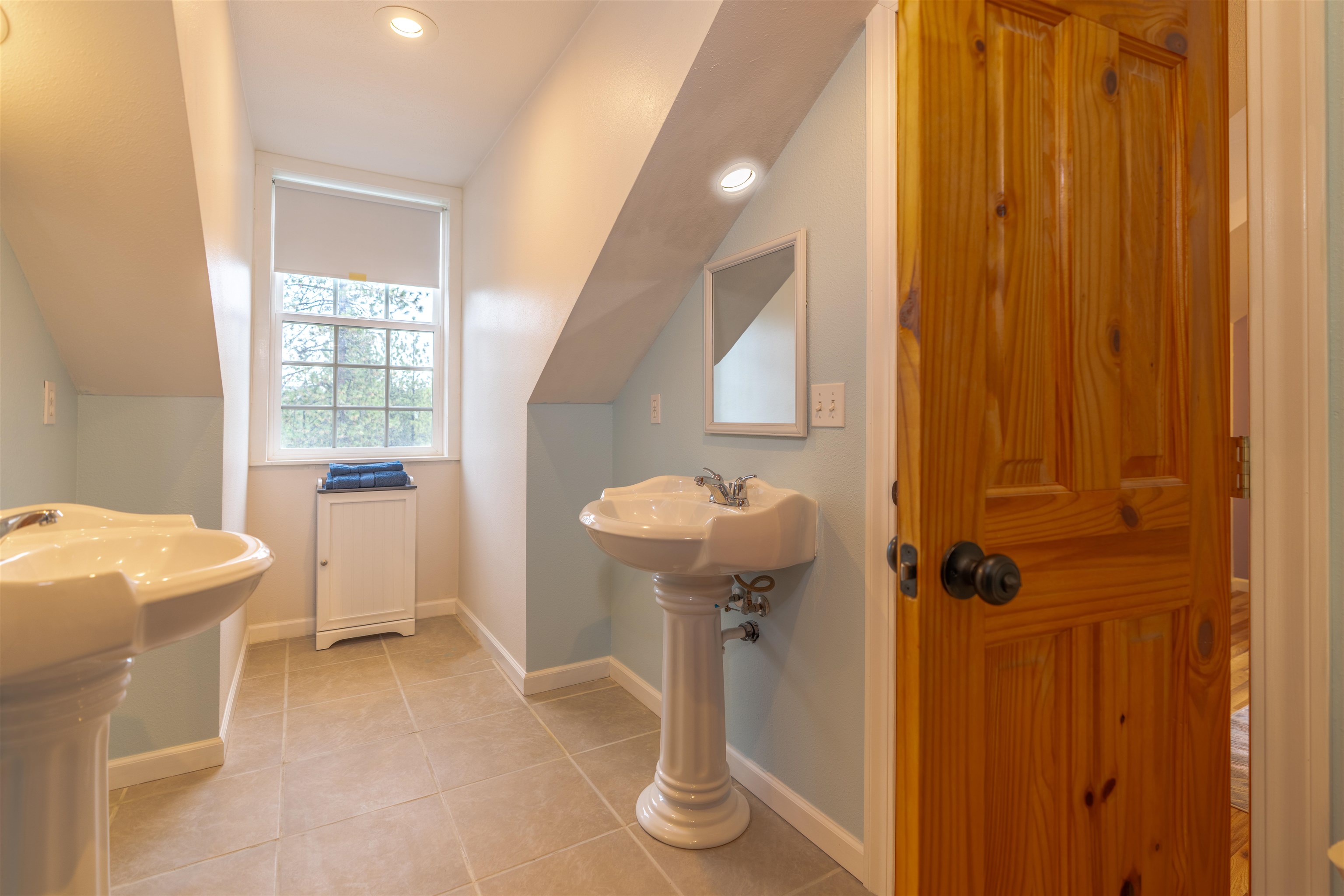 20701 W South Bank Rd