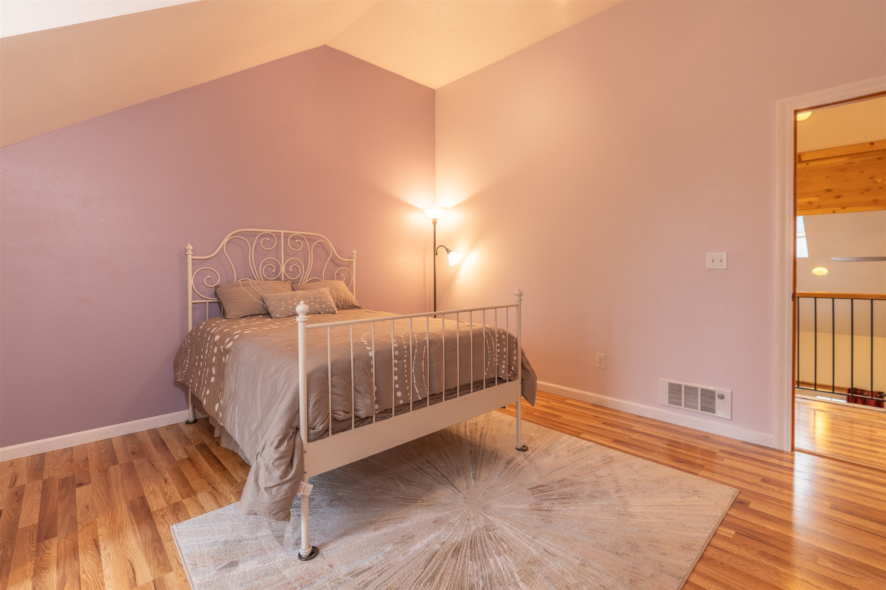 20701 W South Bank Rd