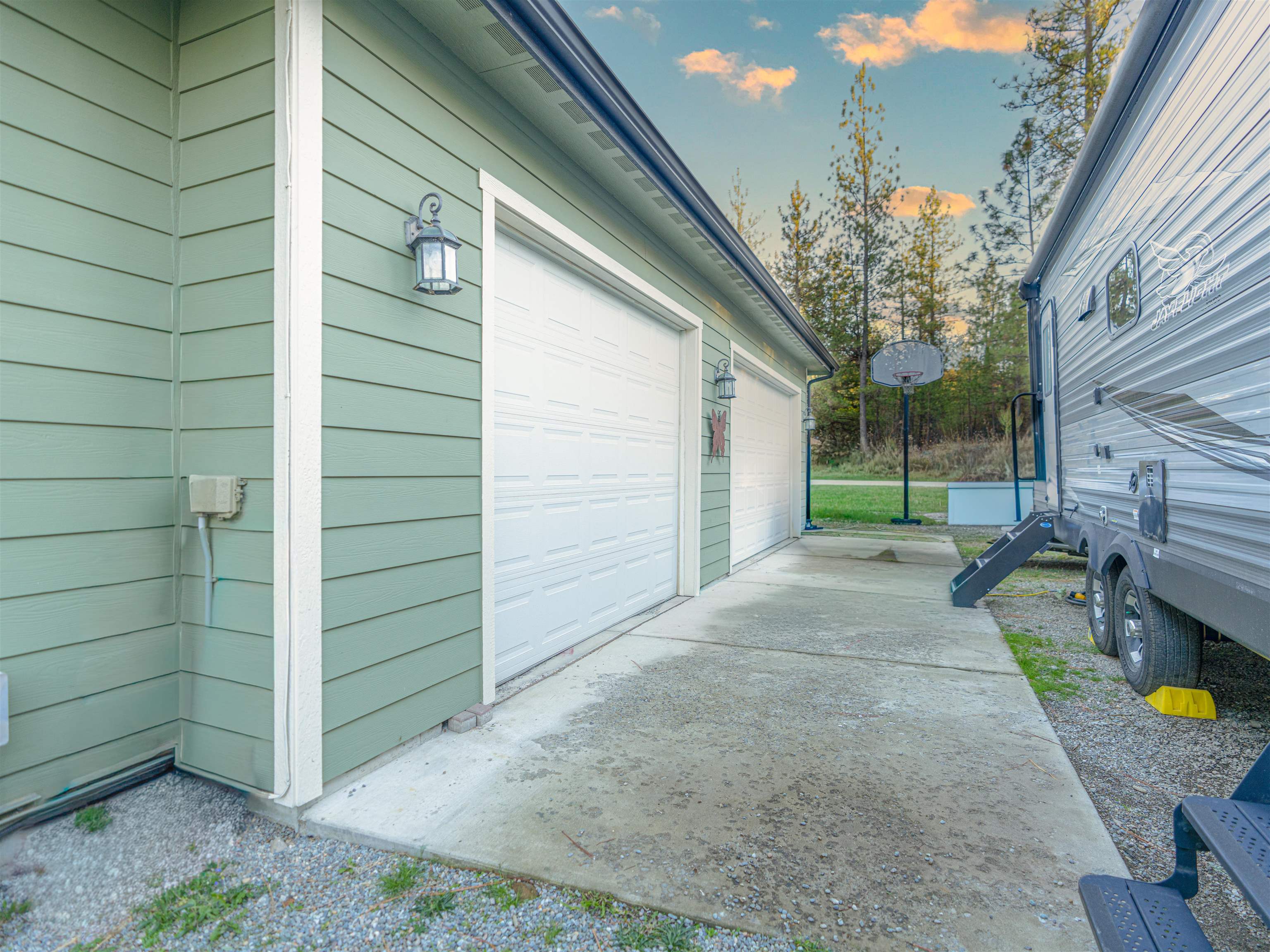 20701 W South Bank Rd