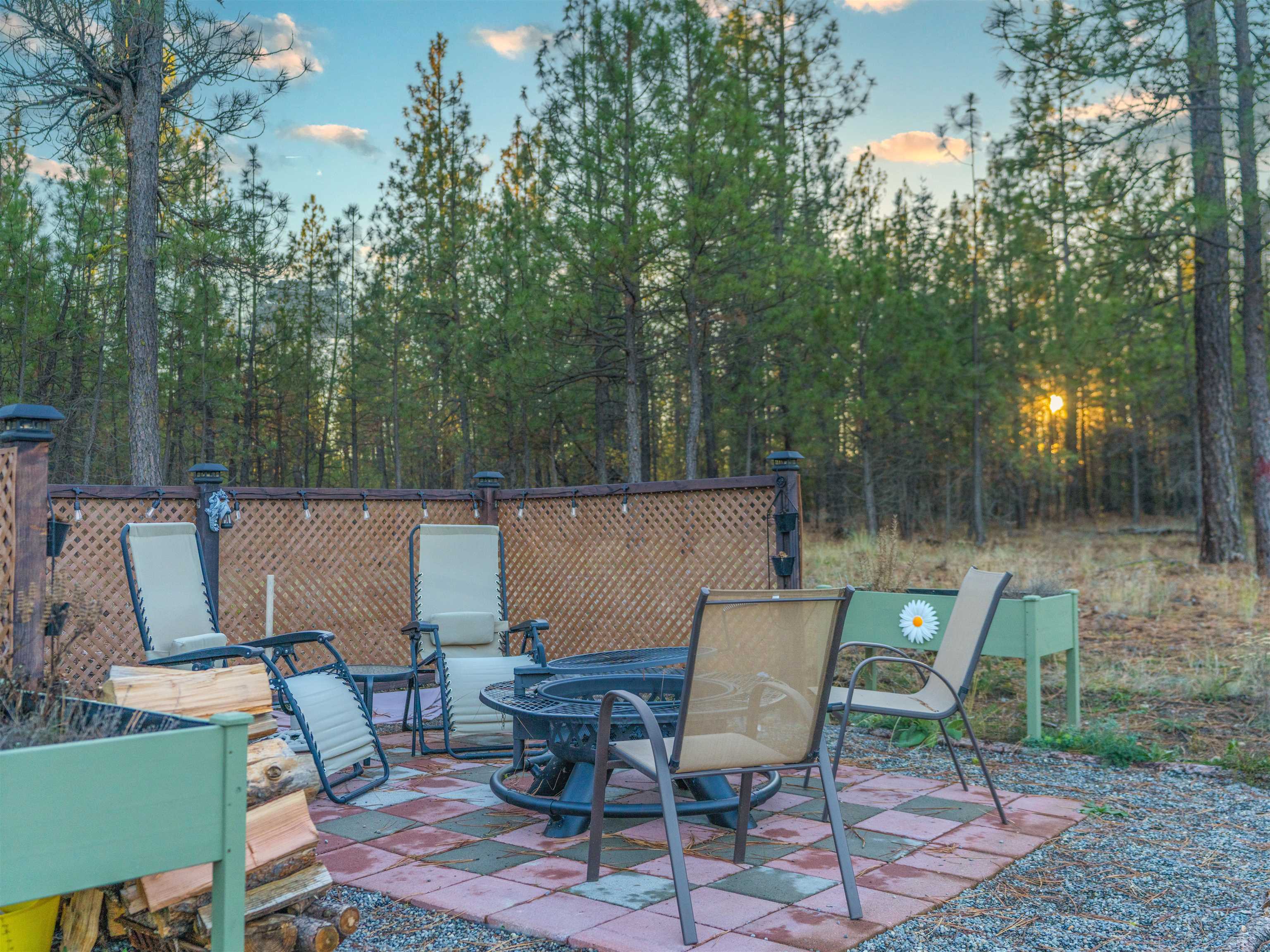 20701 W South Bank Rd