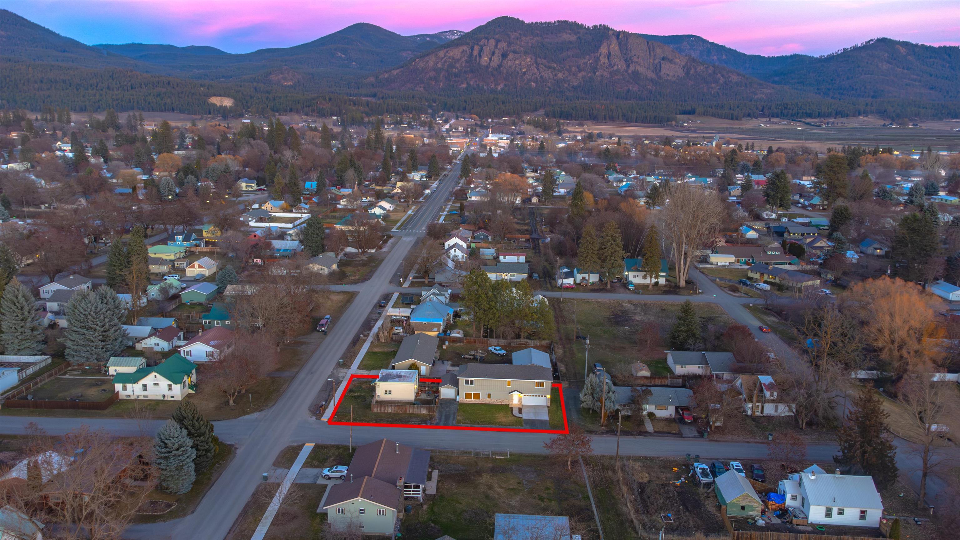 101 S West St & 915 W Main Ave 