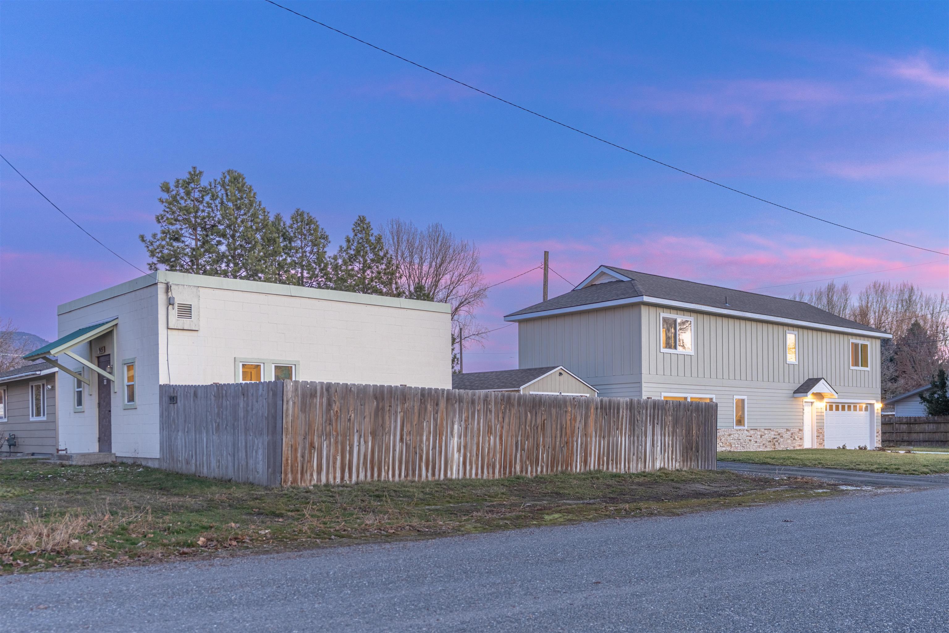 101 S West St & 915 W Main Ave 