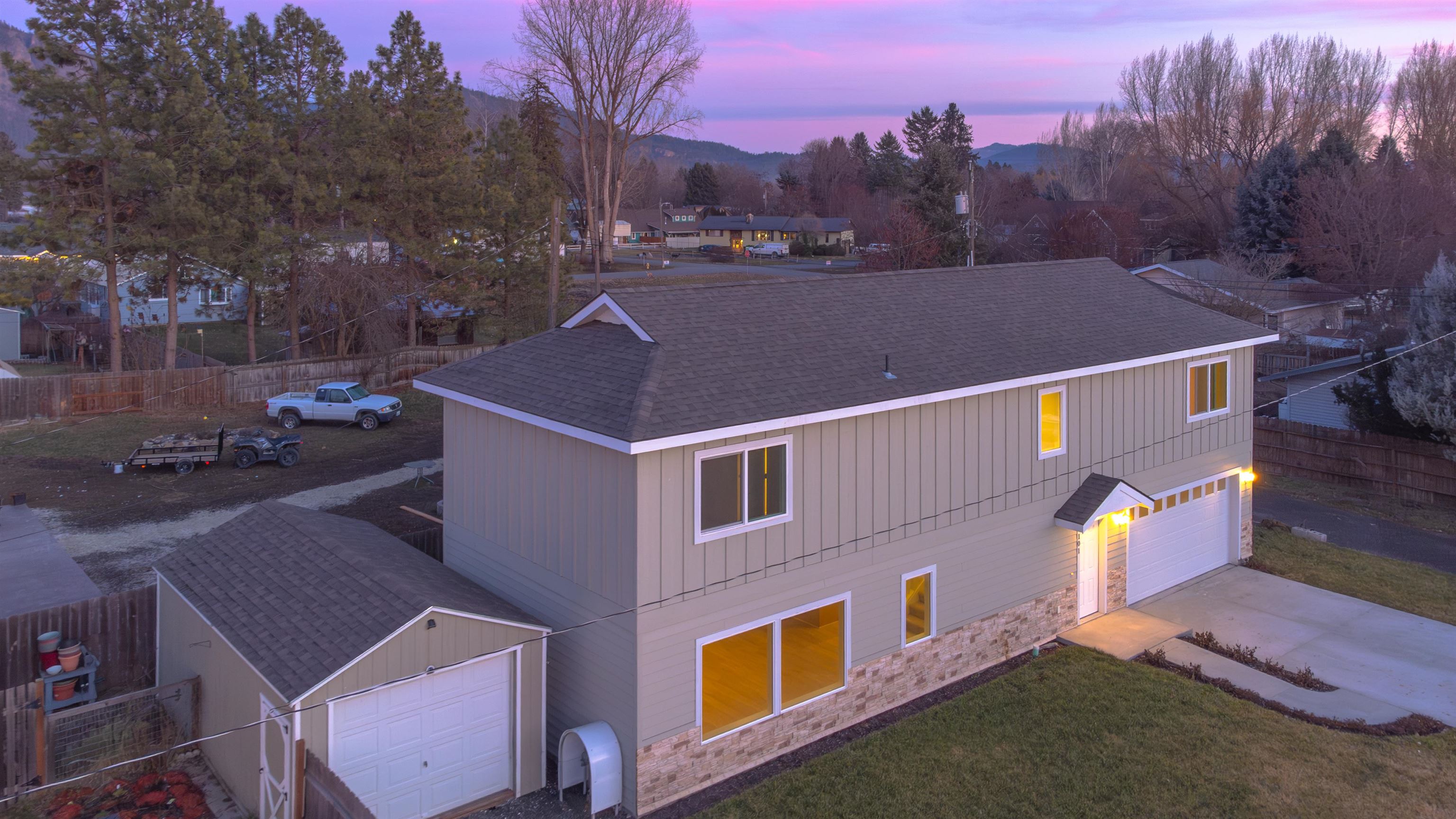 101 S West St & 915 W Main Ave 