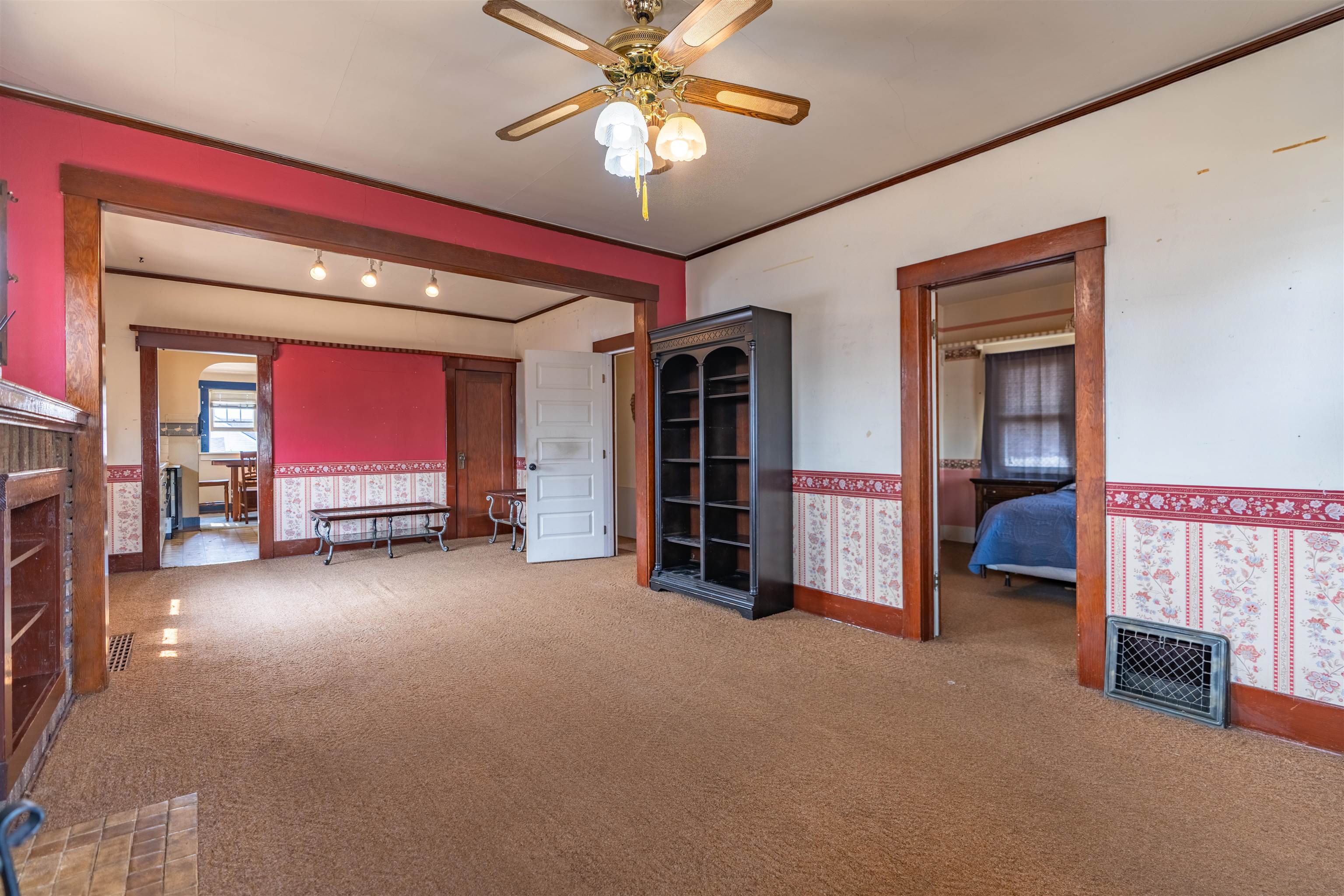 1101 W Garland Ave
