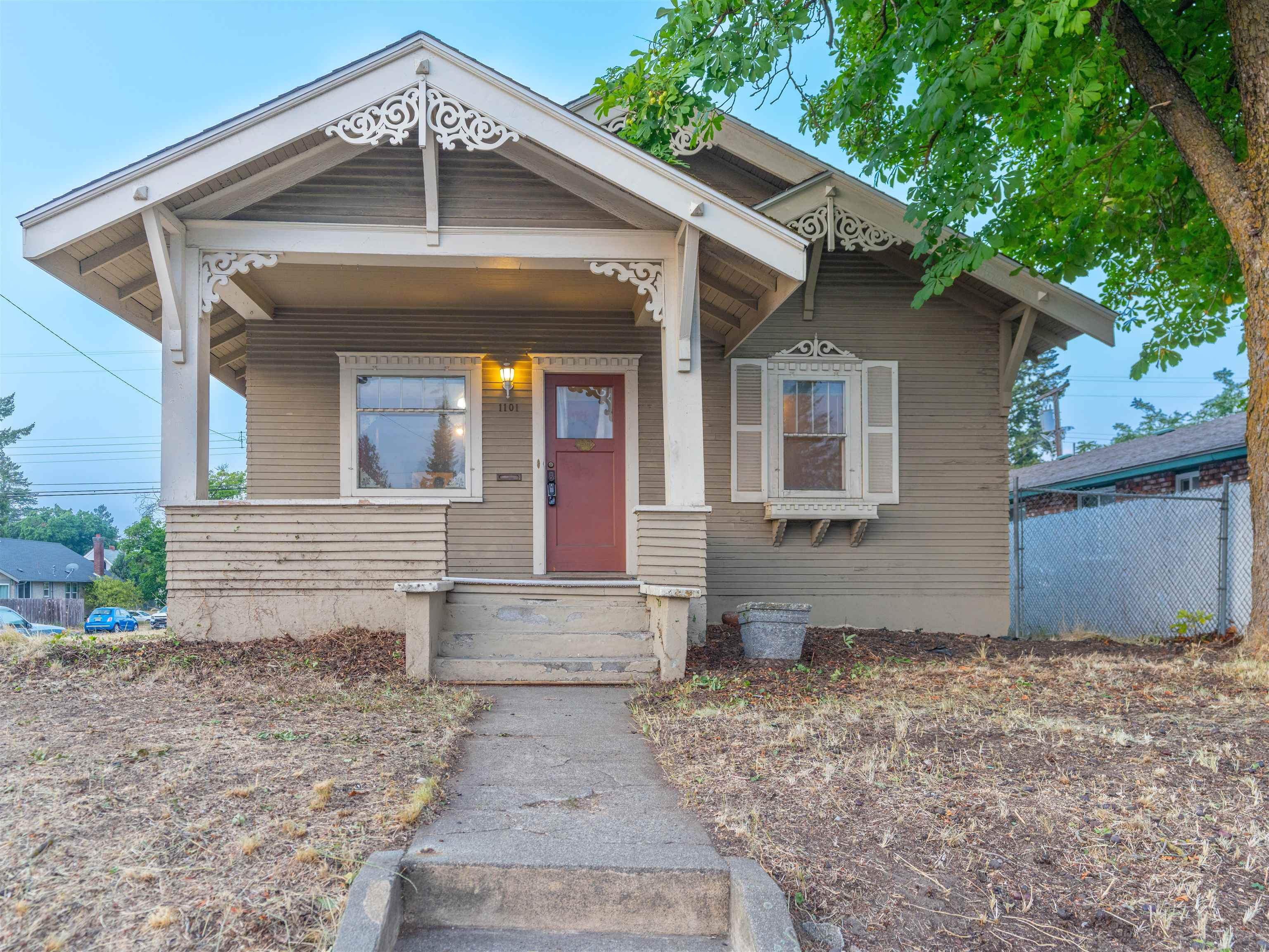 1101 W Garland Ave