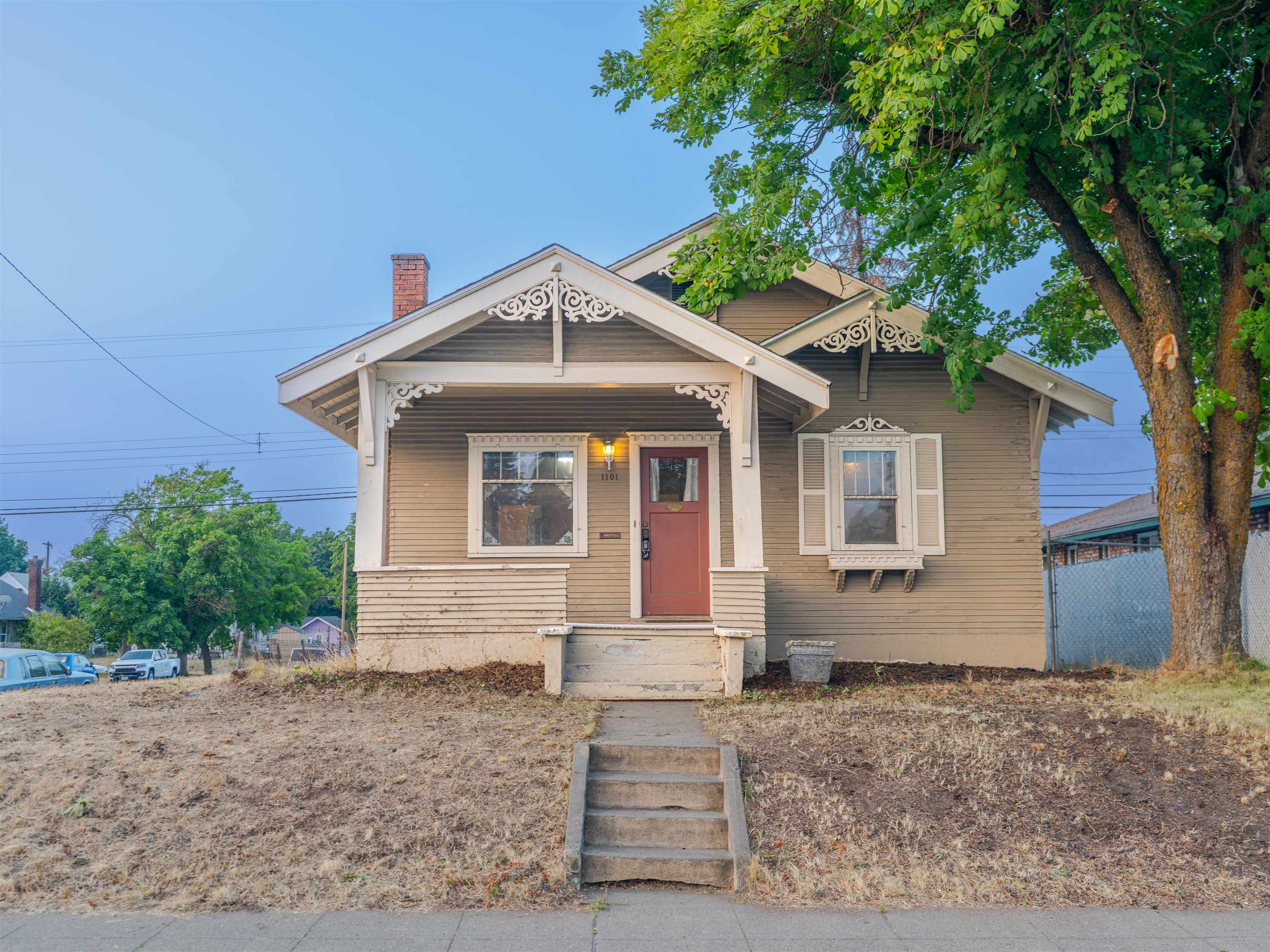 1101 W Garland Ave
