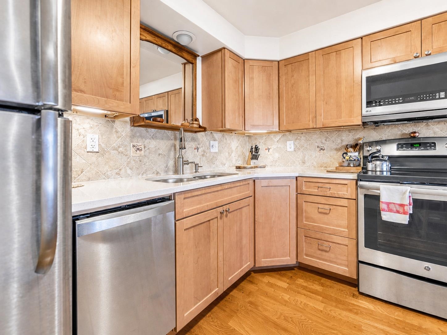 620 W 7th Ave