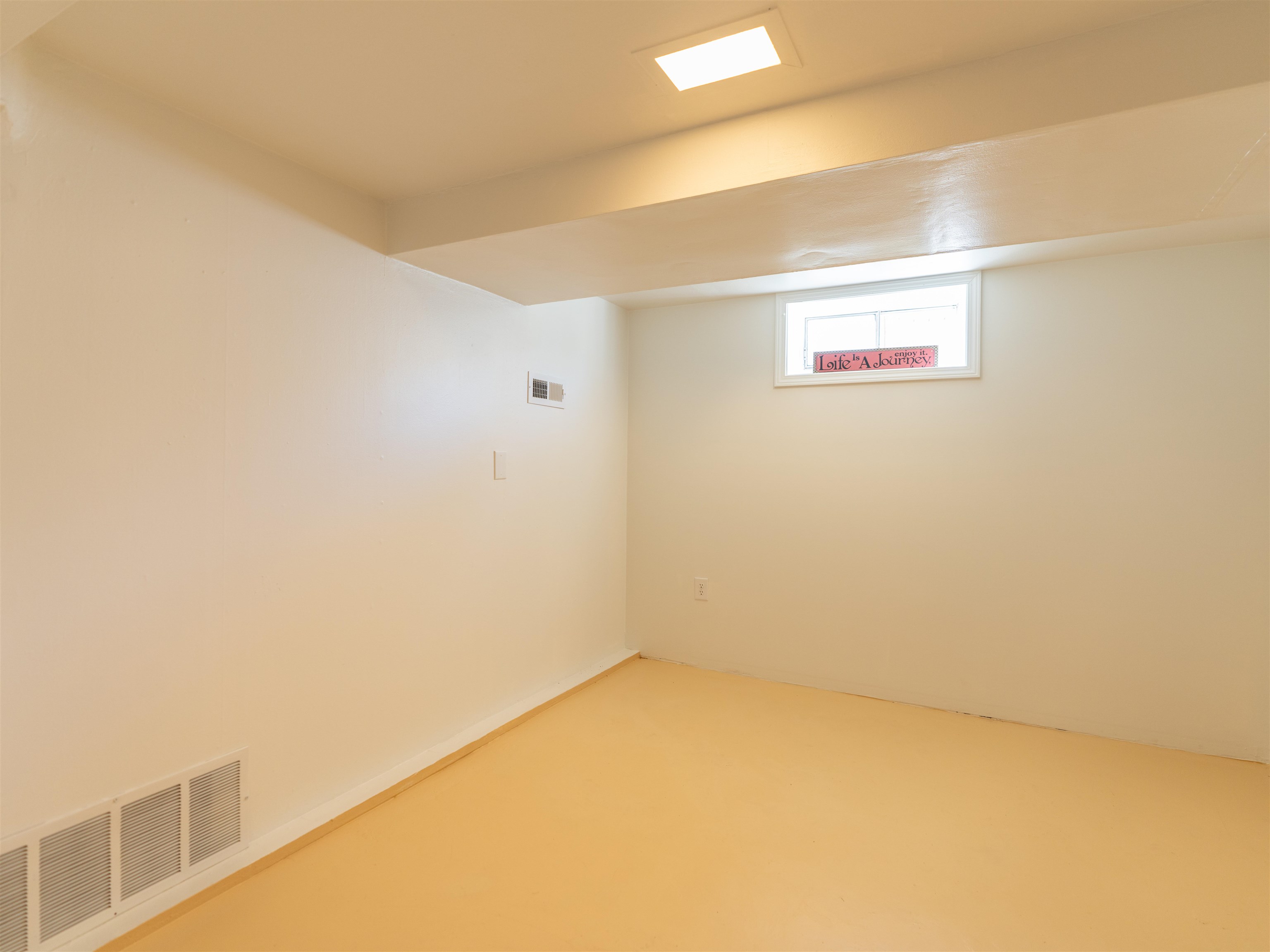 724 E Broad Ave