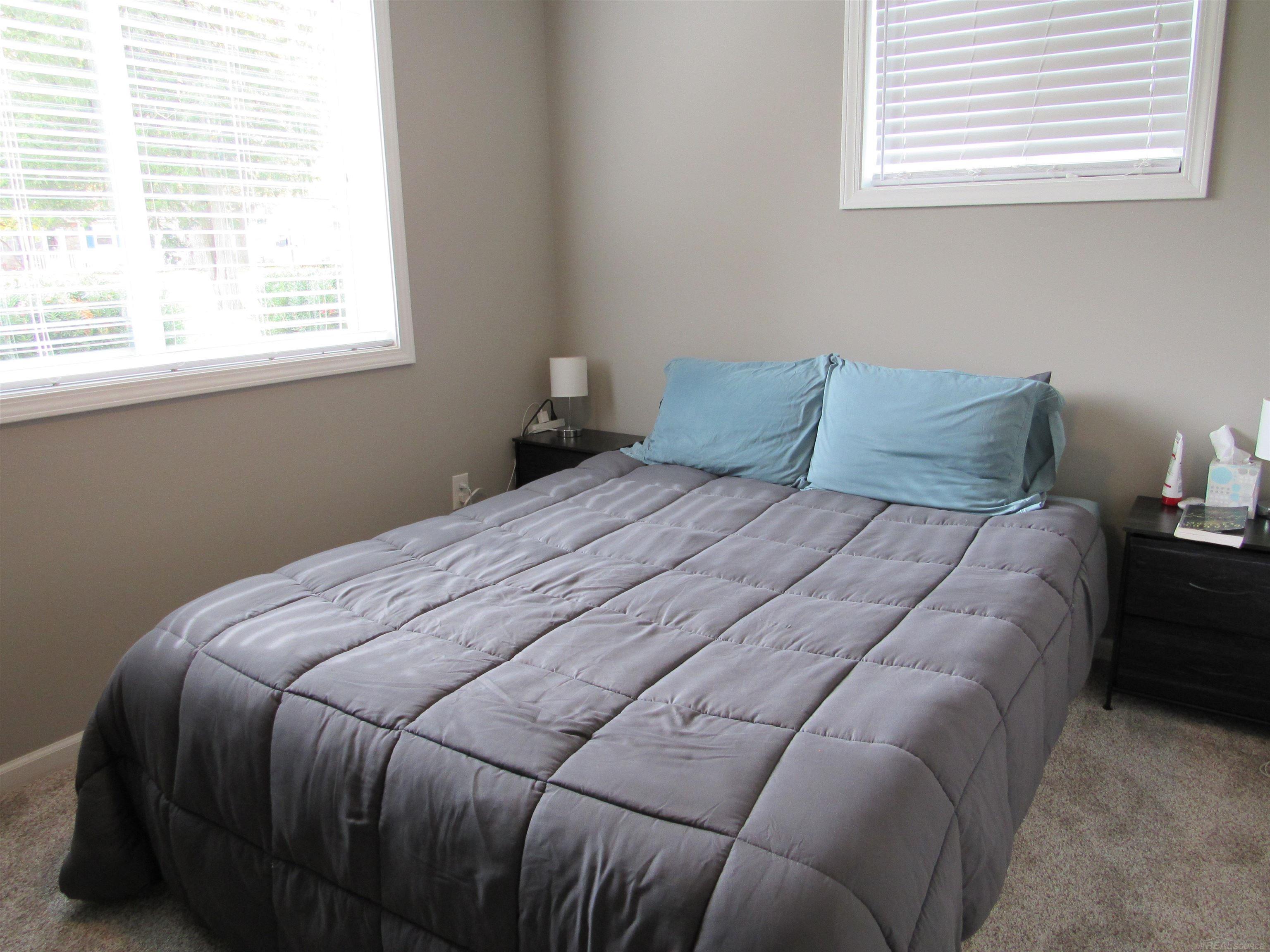 23825 Lynnhurst Street