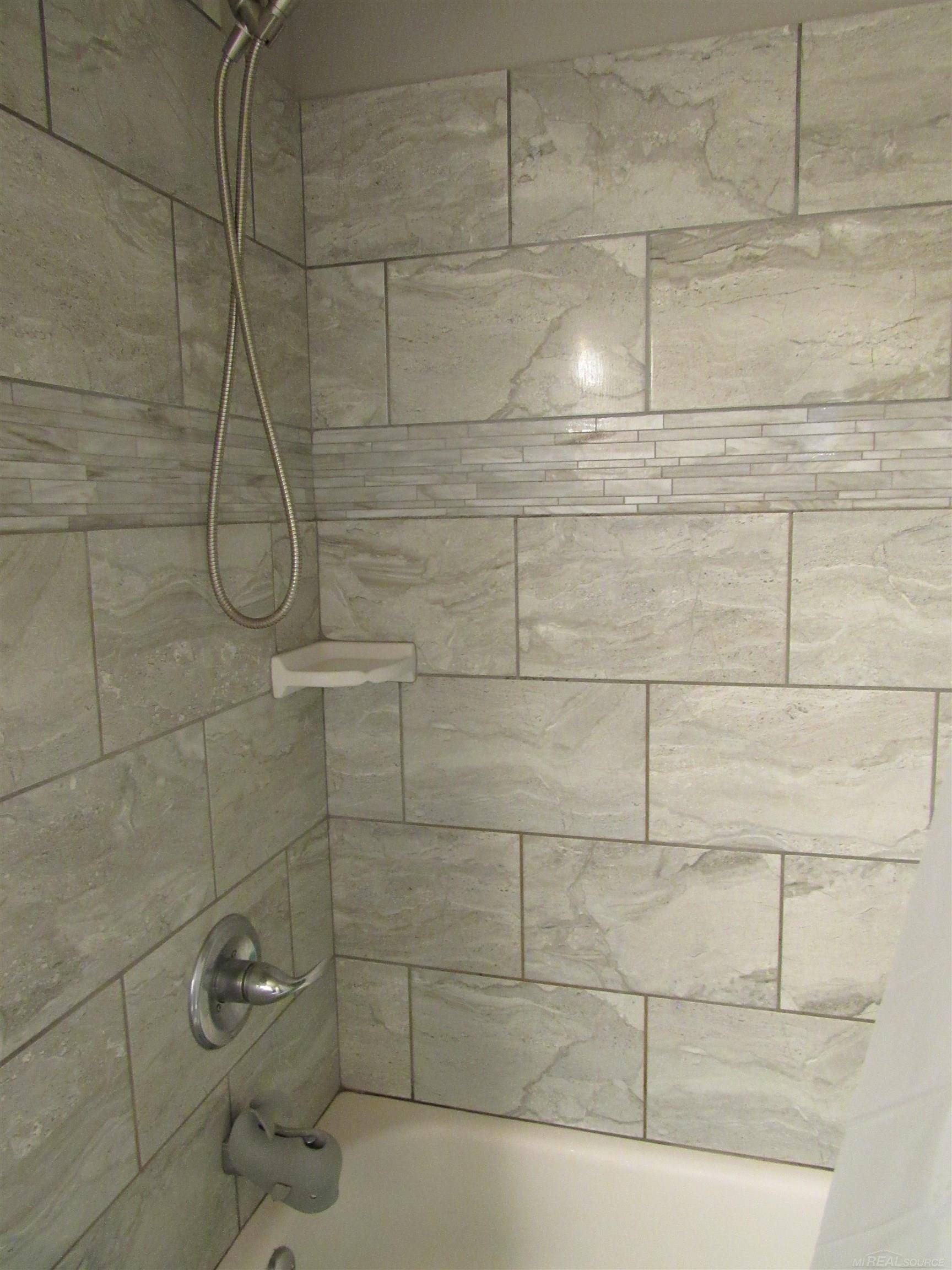 23825 Lynnhurst Street