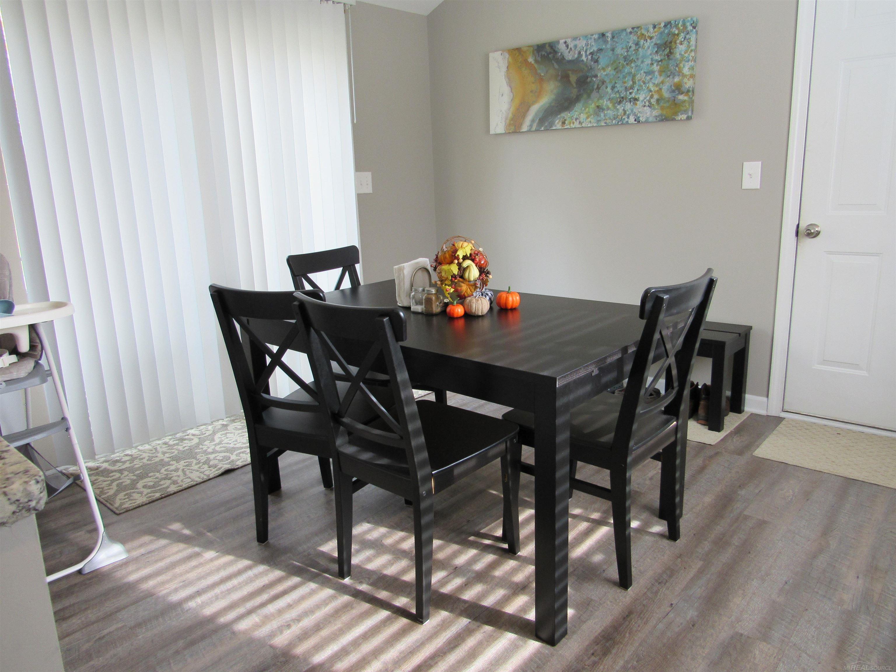 23825 Lynnhurst Street