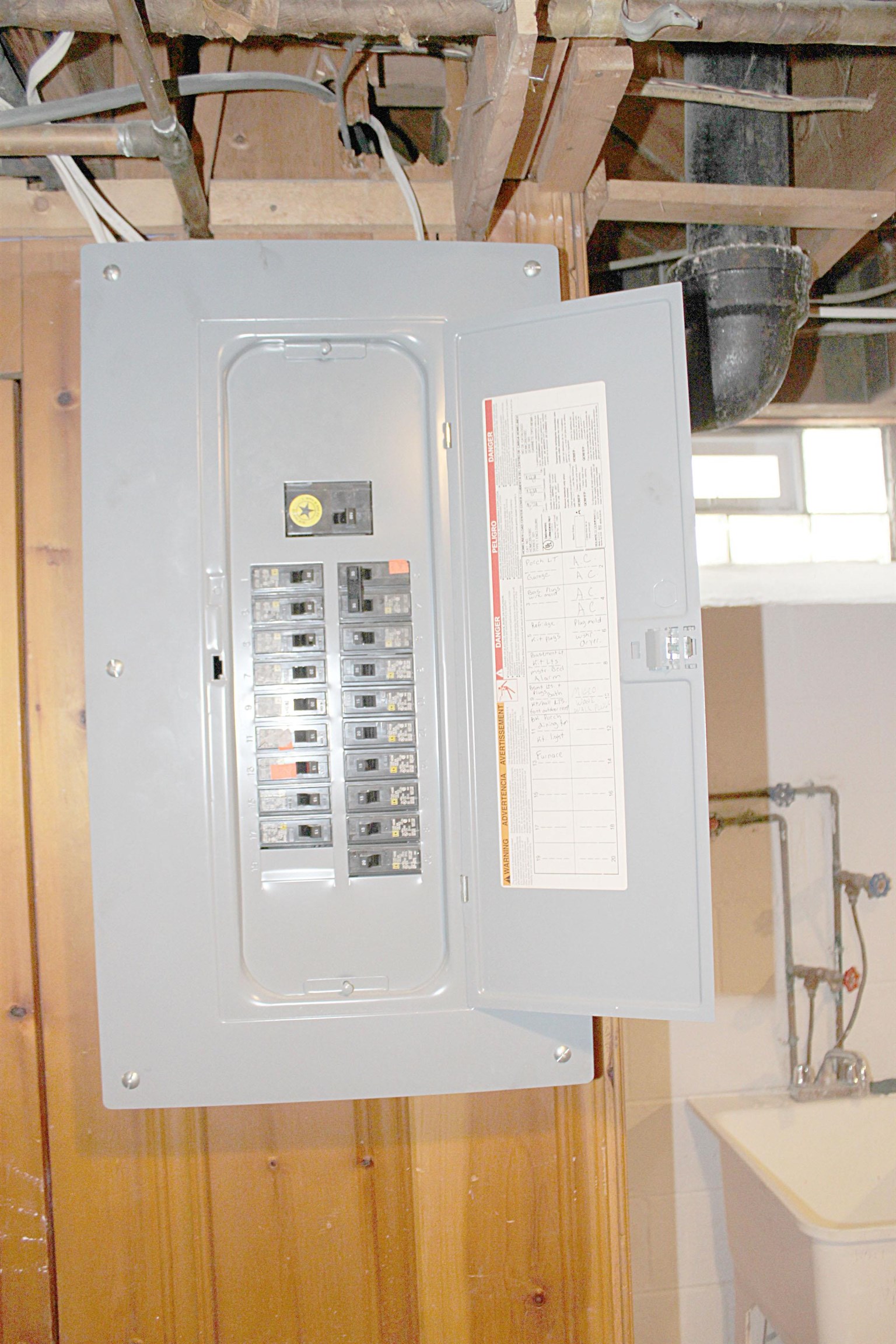 21740 Edmunton Street