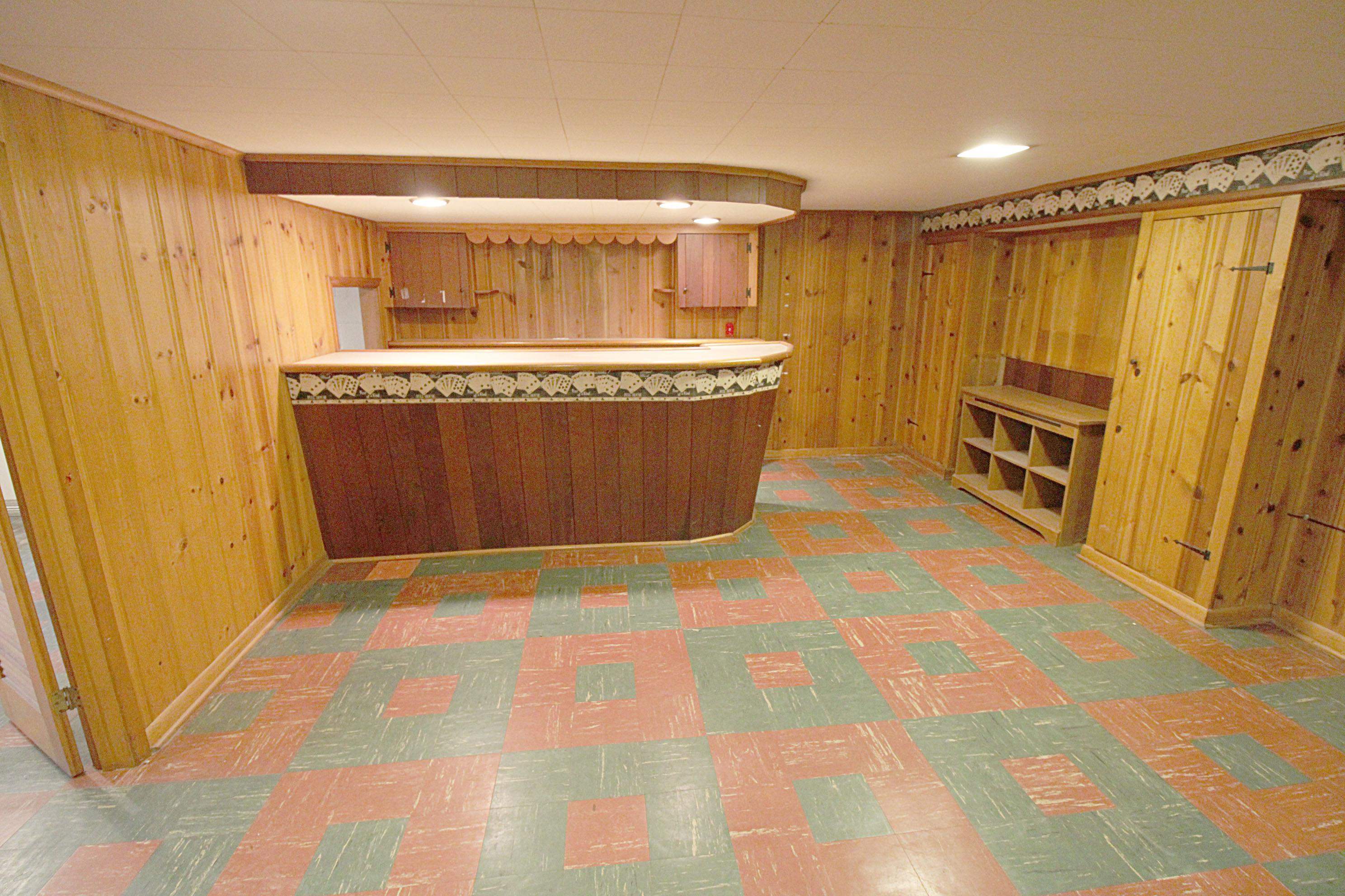 21740 Edmunton Street