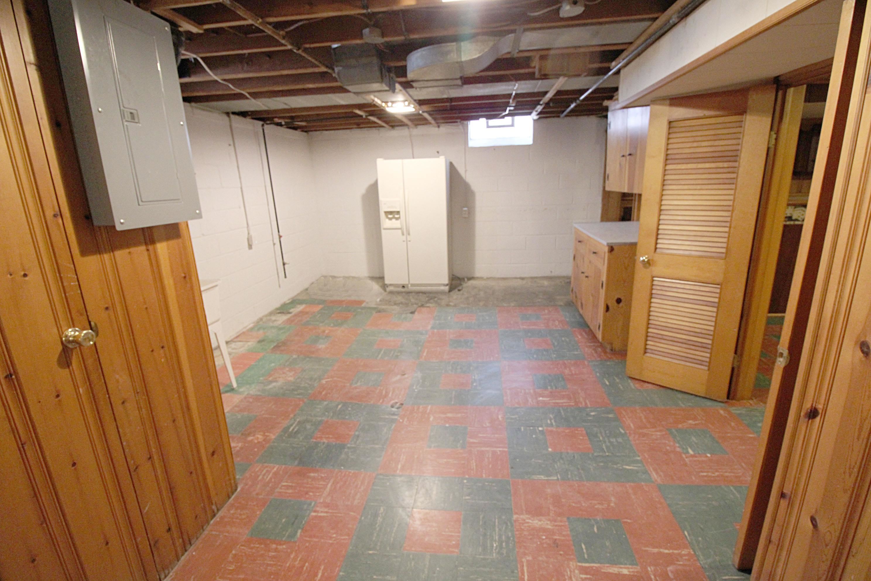 21740 Edmunton Street