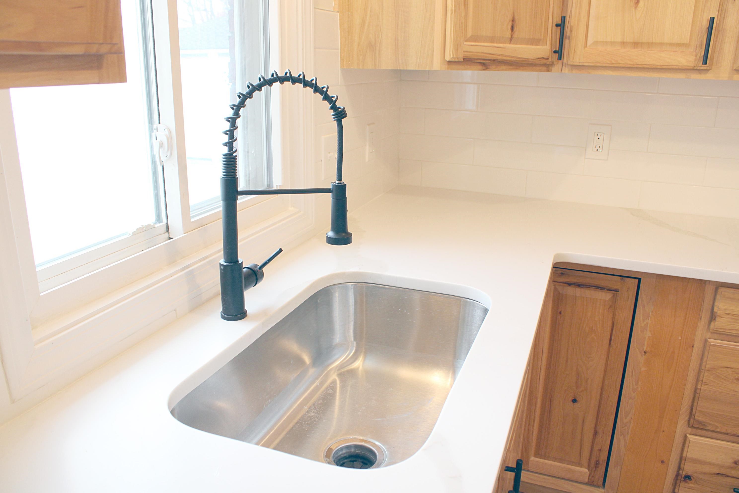 21740 Edmunton Street