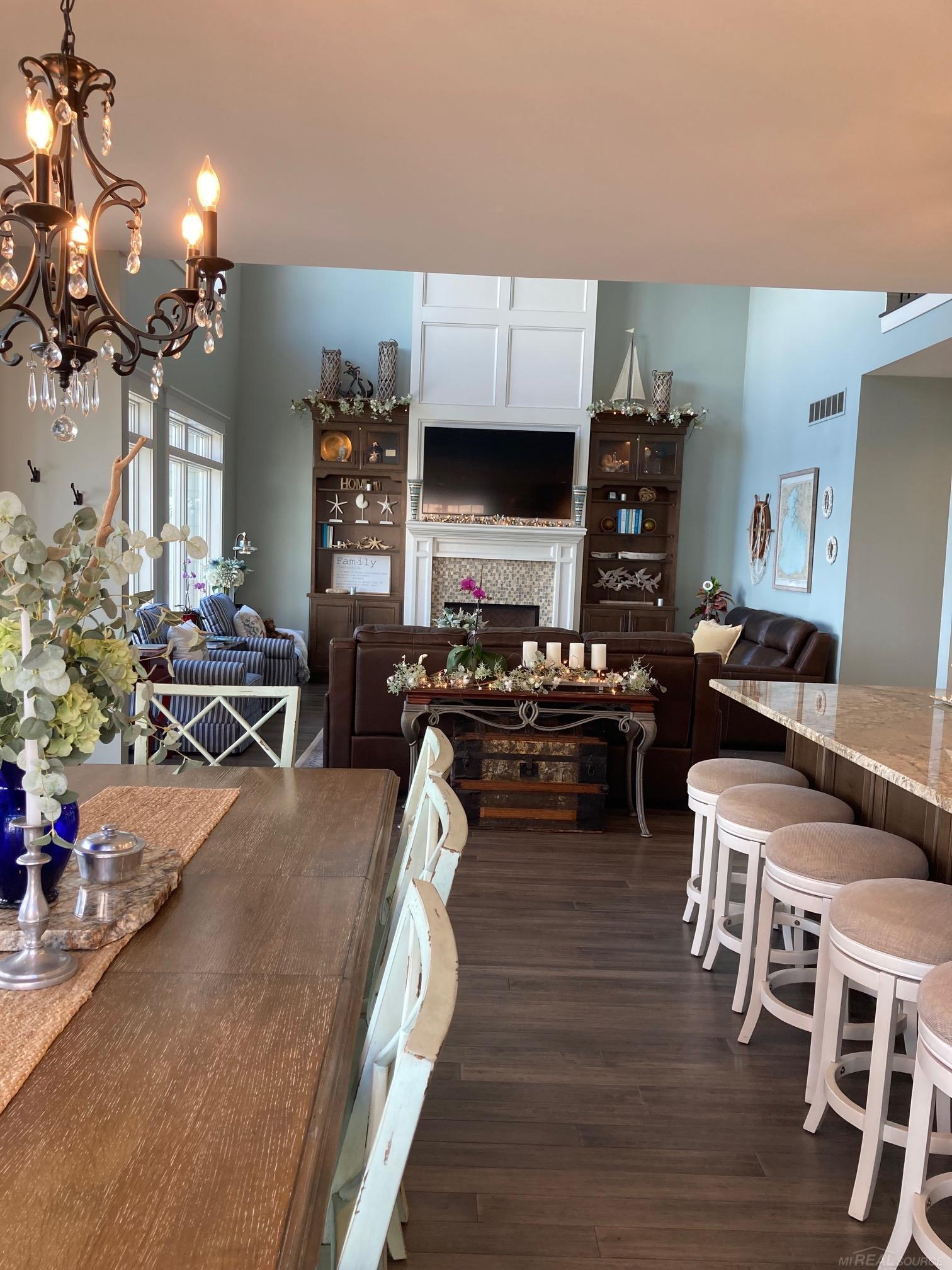 39382 Lakeshore Dr Drive