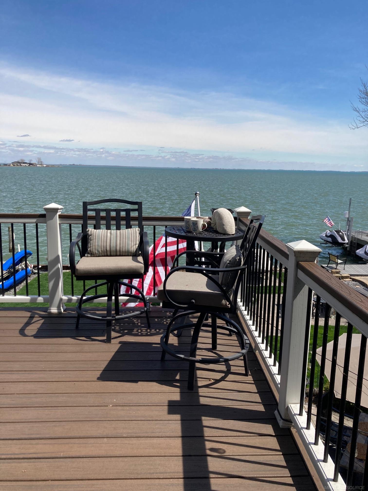 39382 Lakeshore Dr Drive