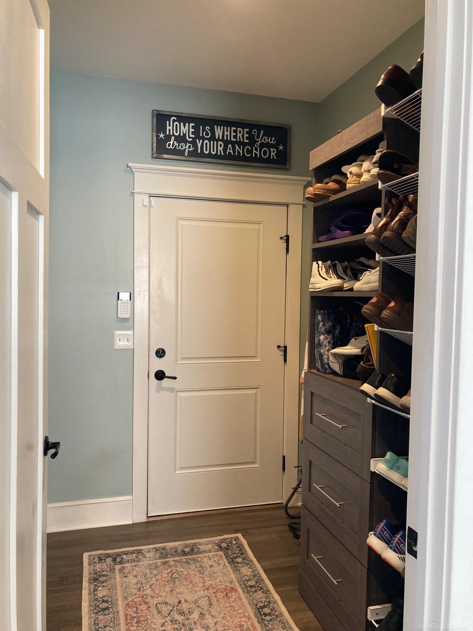 39382 Lakeshore Dr Drive