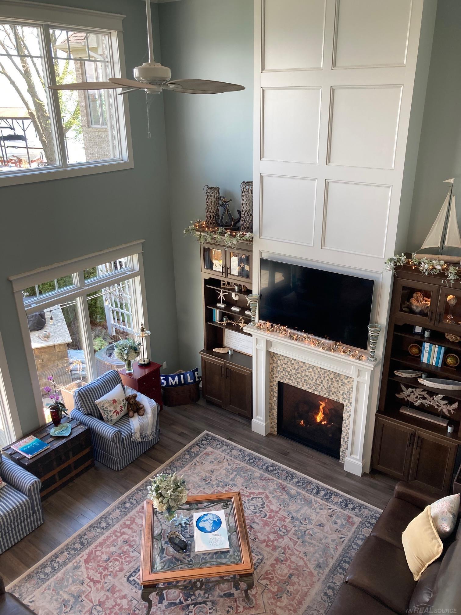 39382 Lakeshore Dr Drive