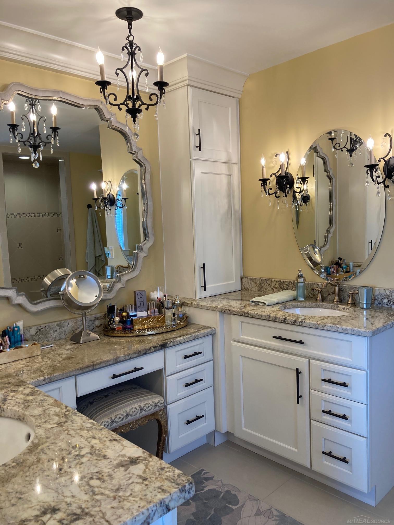 39382 Lakeshore Dr Drive