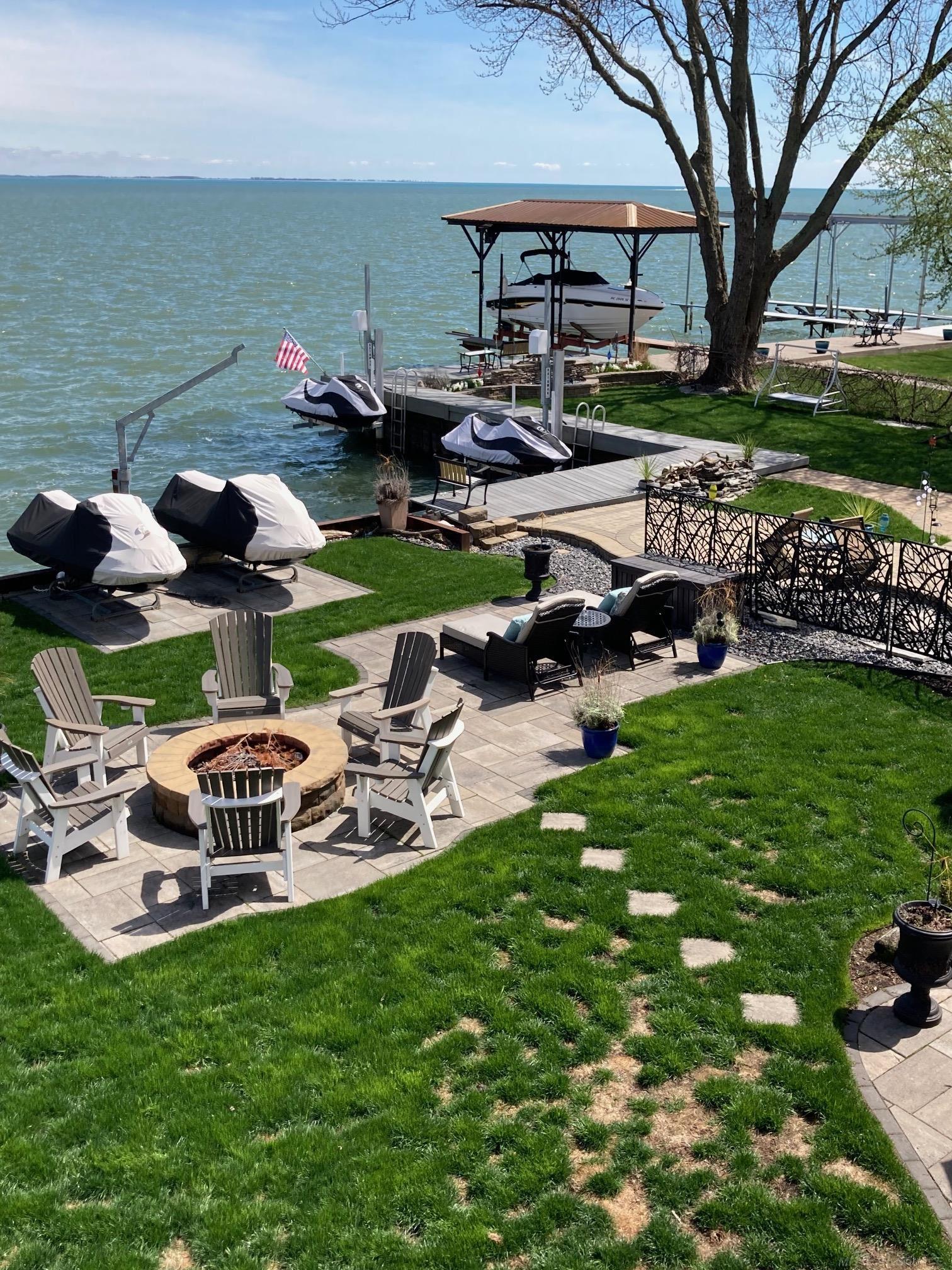 39382 Lakeshore Dr Drive