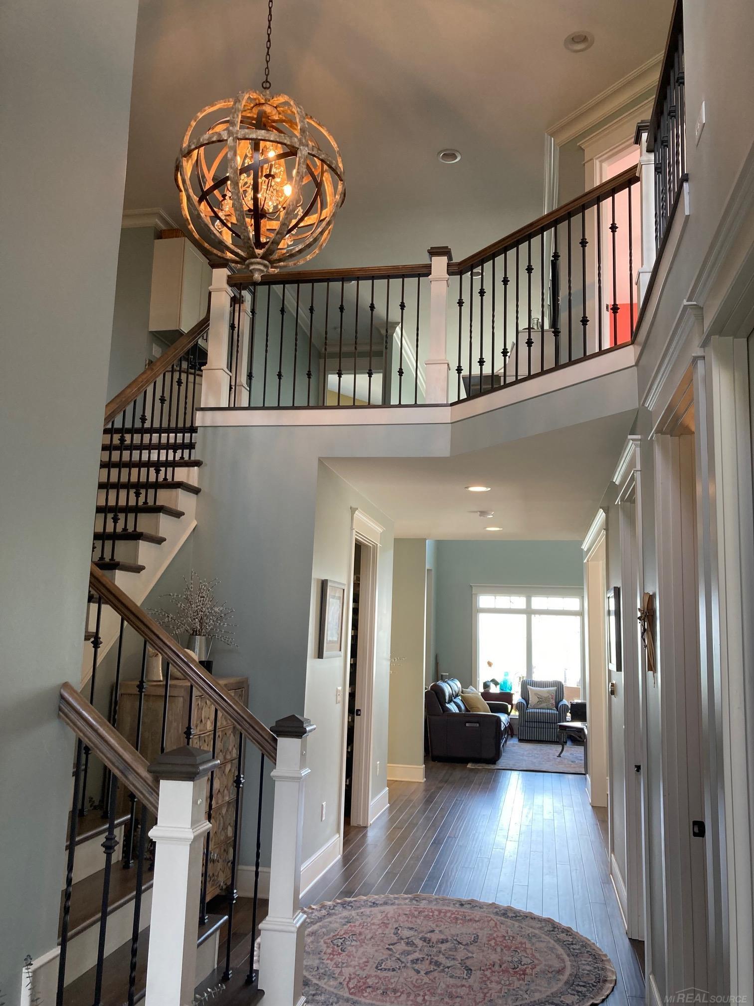 39382 Lakeshore Dr Drive