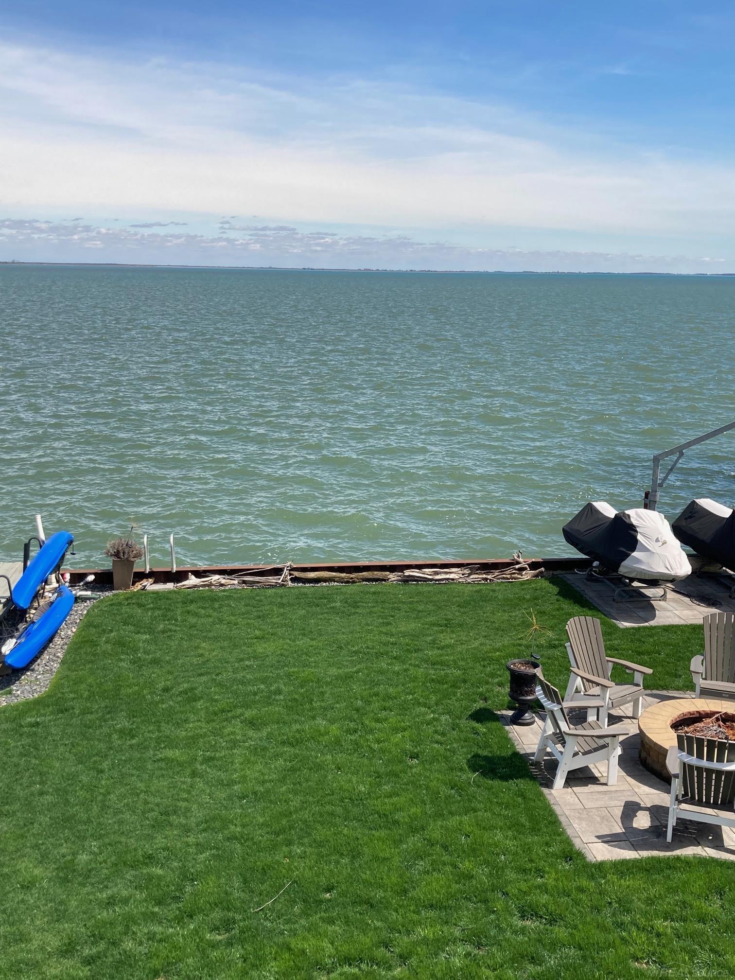 39382 Lakeshore Dr Drive