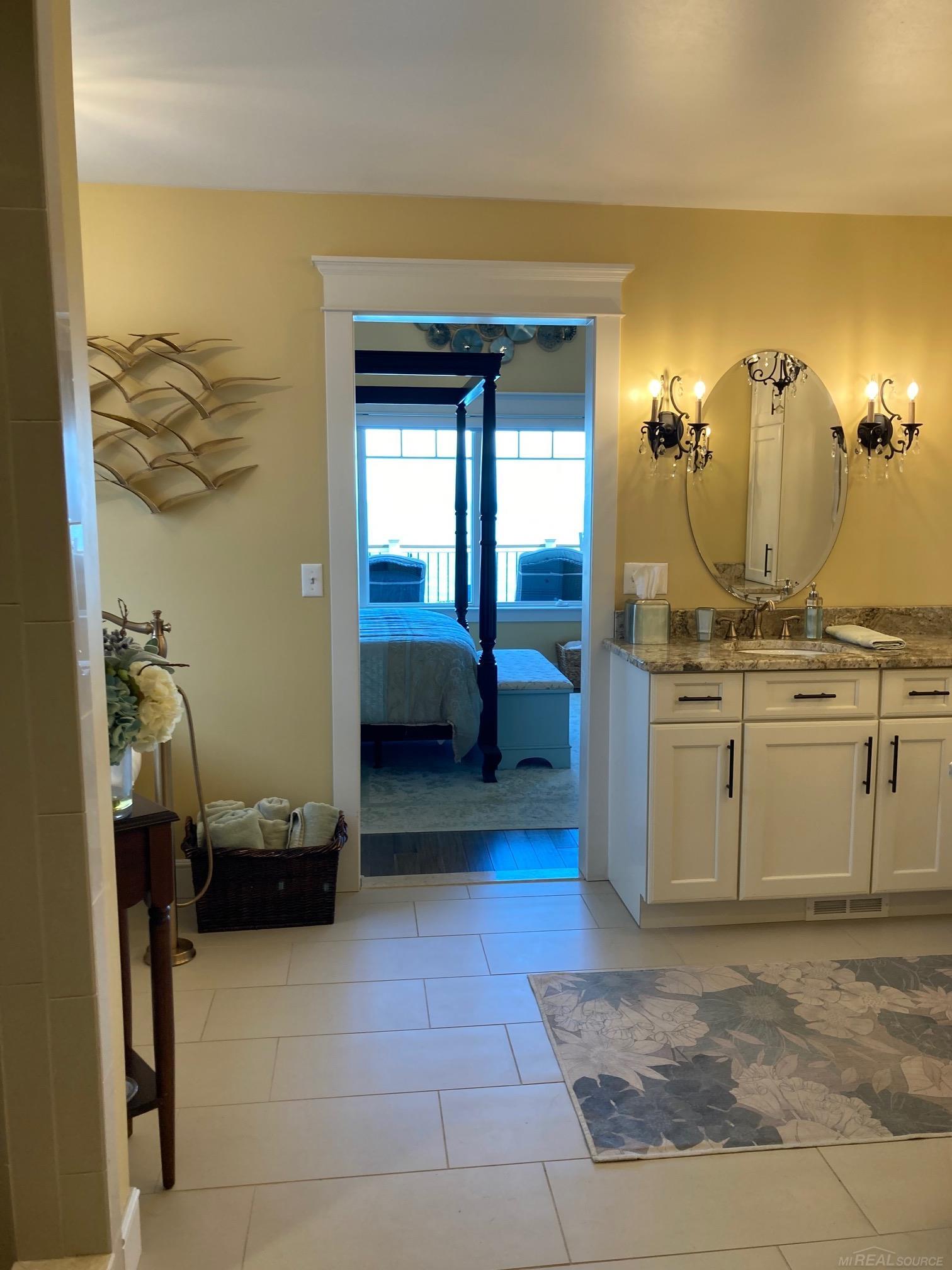 39382 Lakeshore Dr Drive