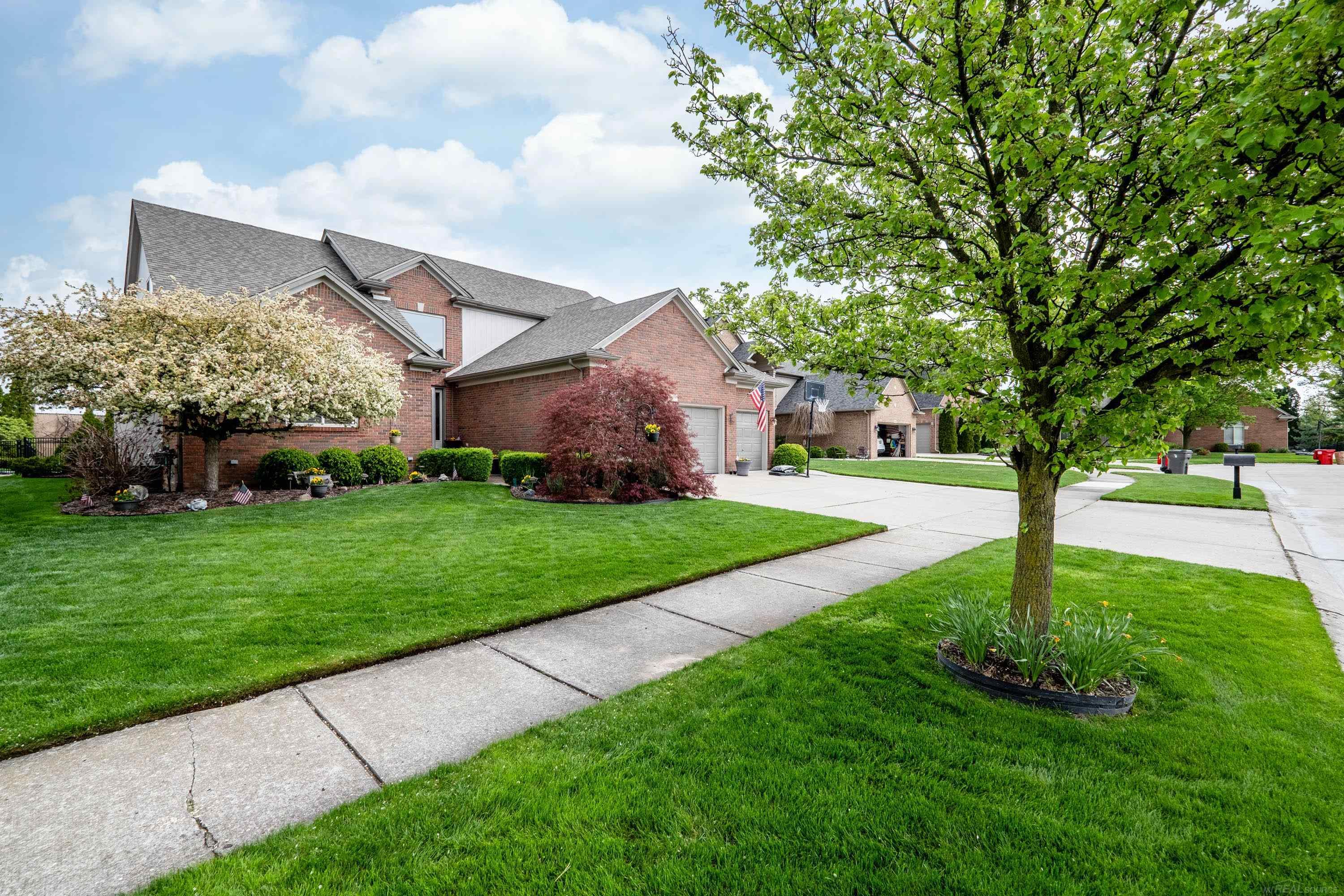 19019 Sandhurst Drive