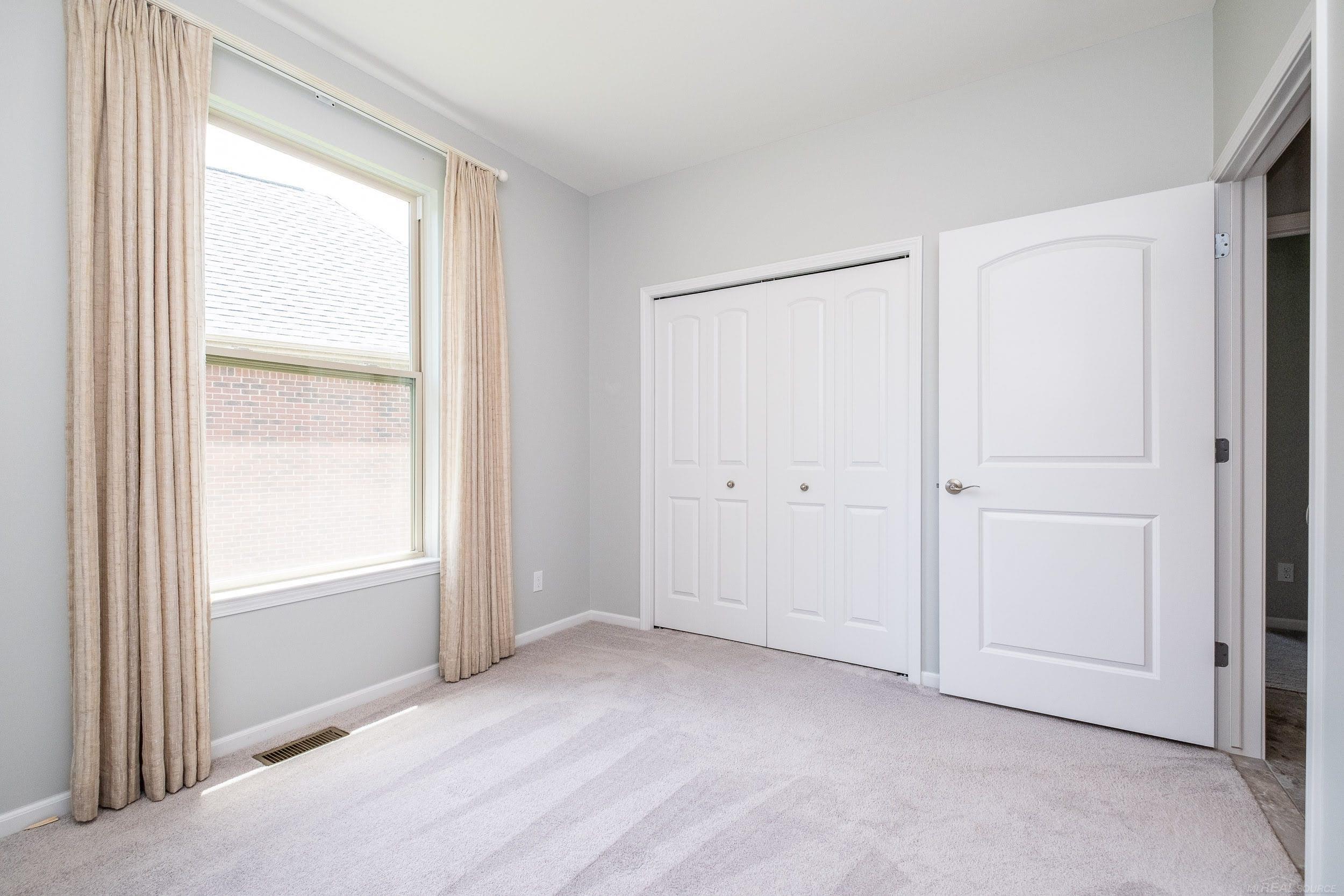 58766 Valley View Drive # 18