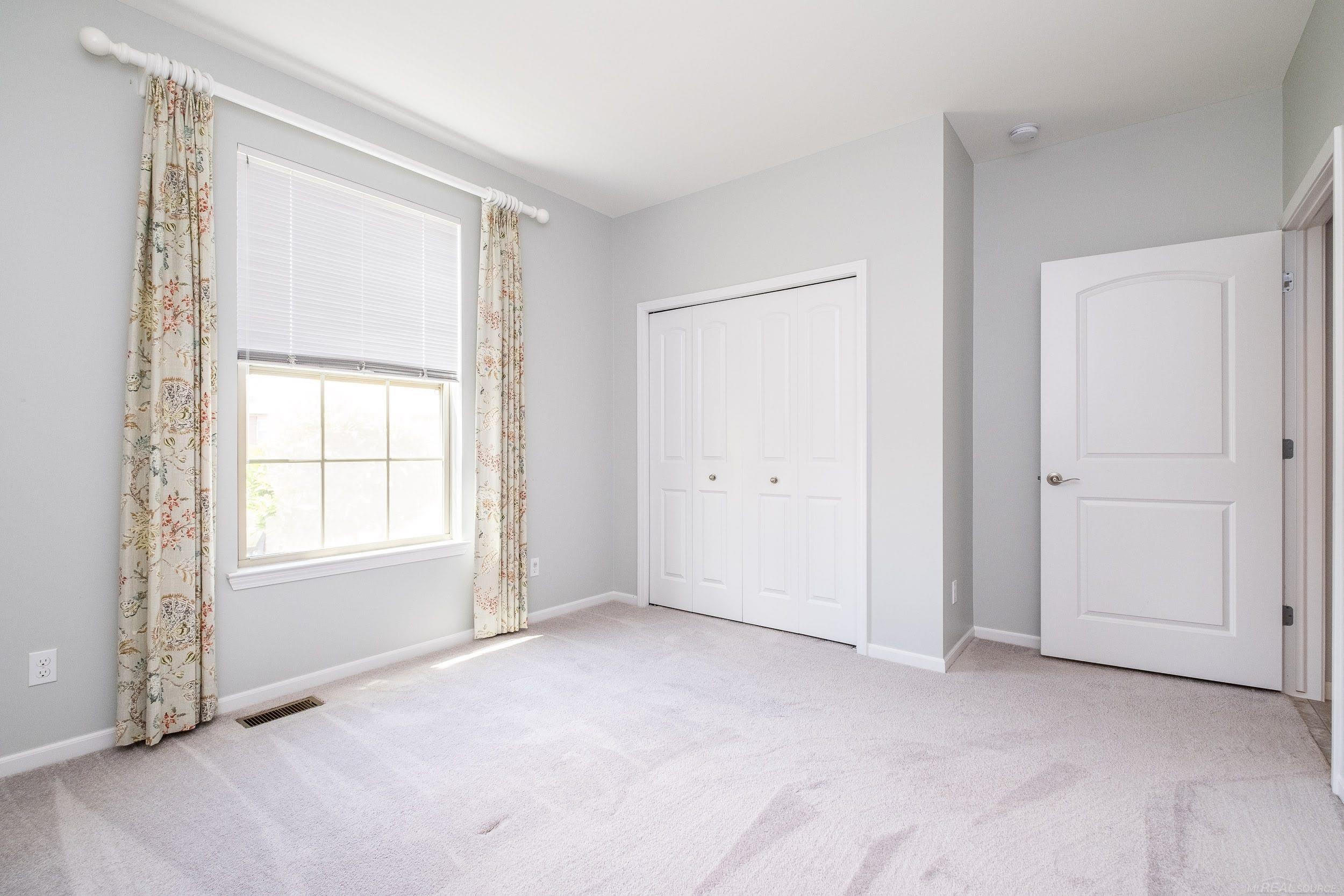 58766 Valley View Drive # 18