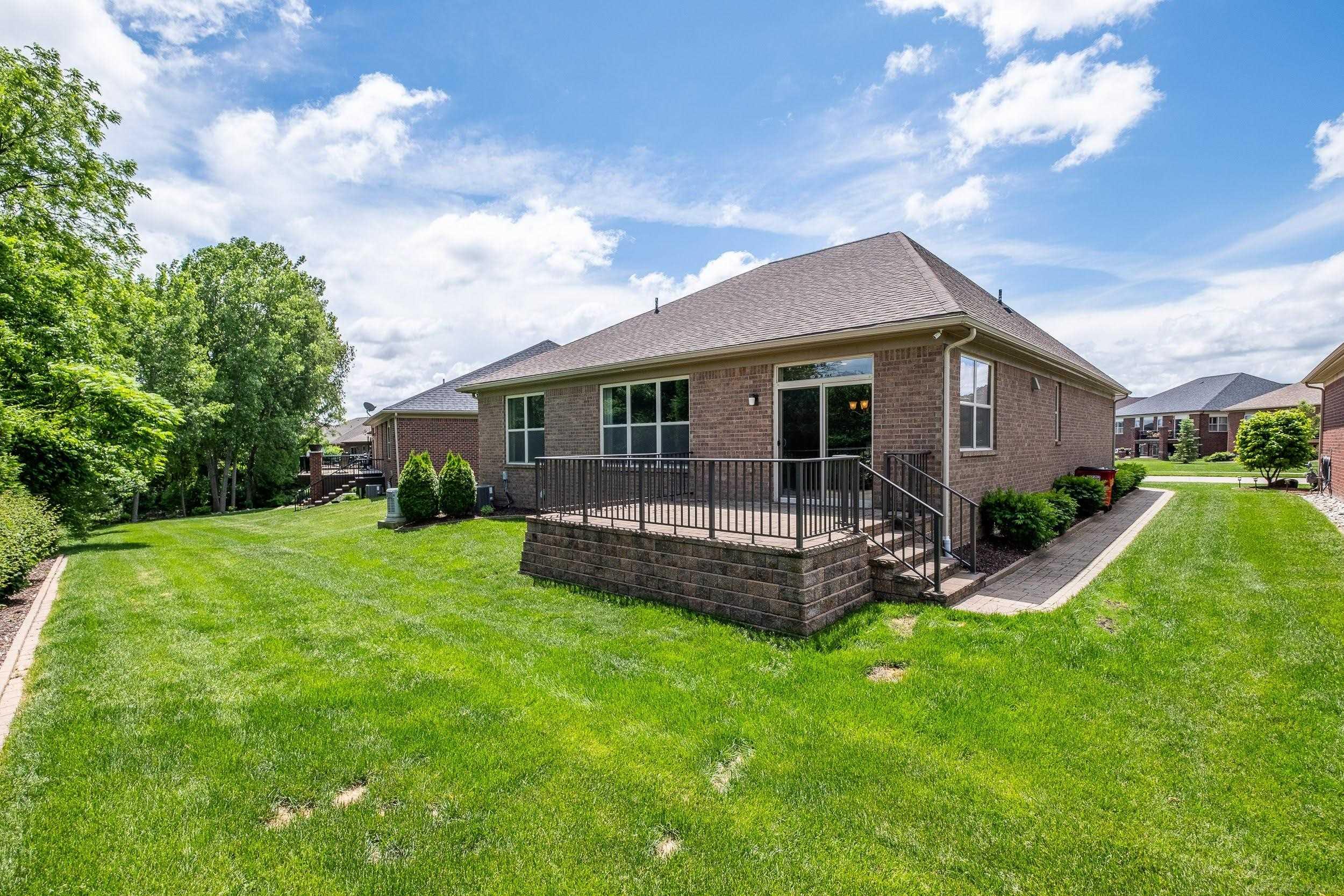 58766 Valley View Drive # 18