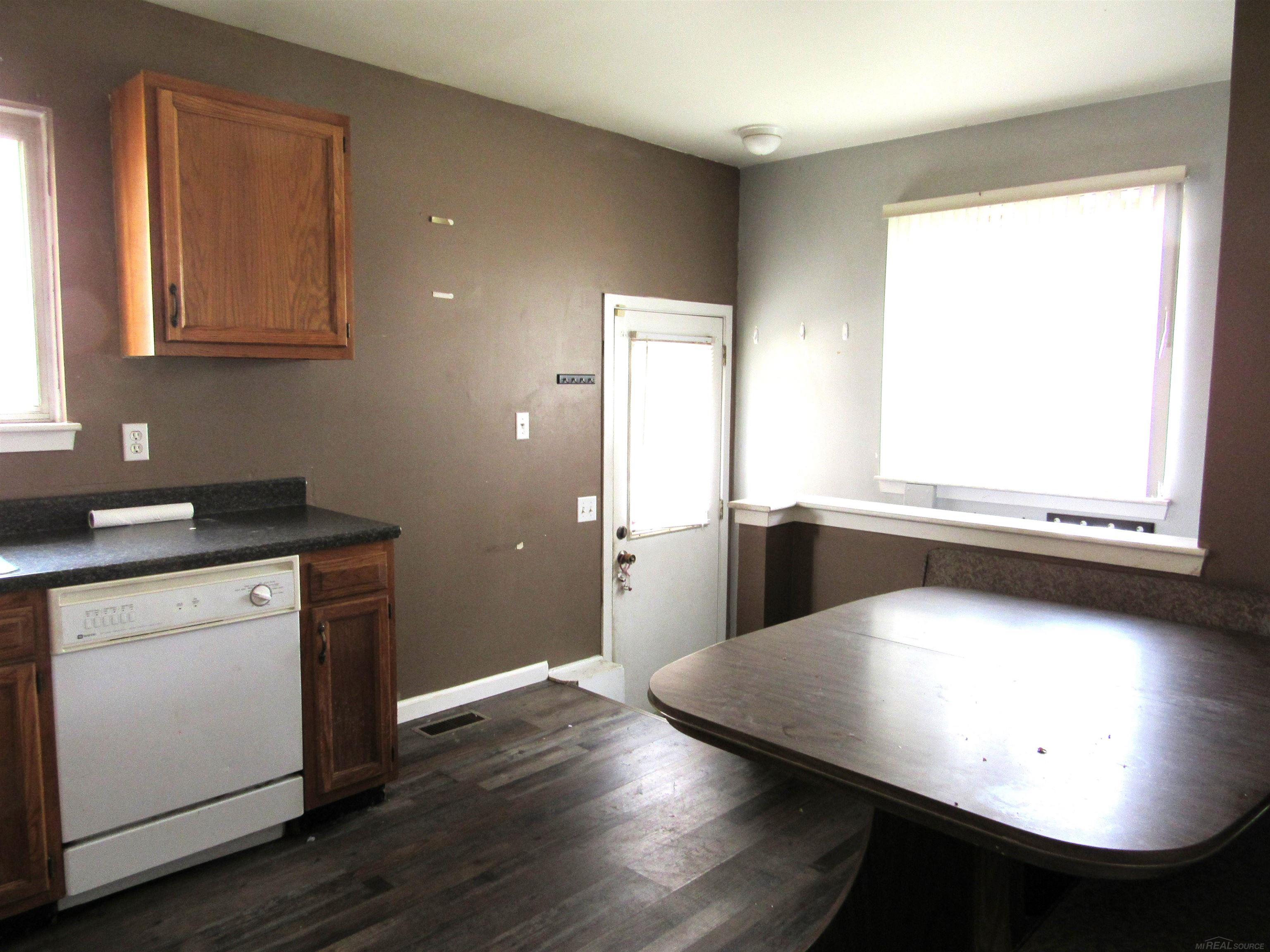 27745 Bohnhoff Street