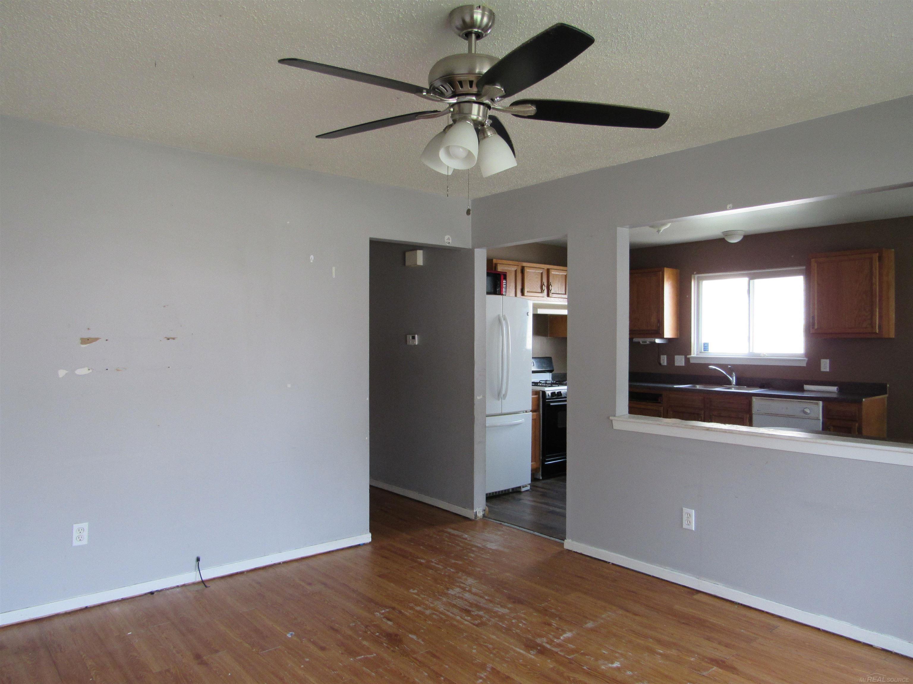 27745 Bohnhoff Street