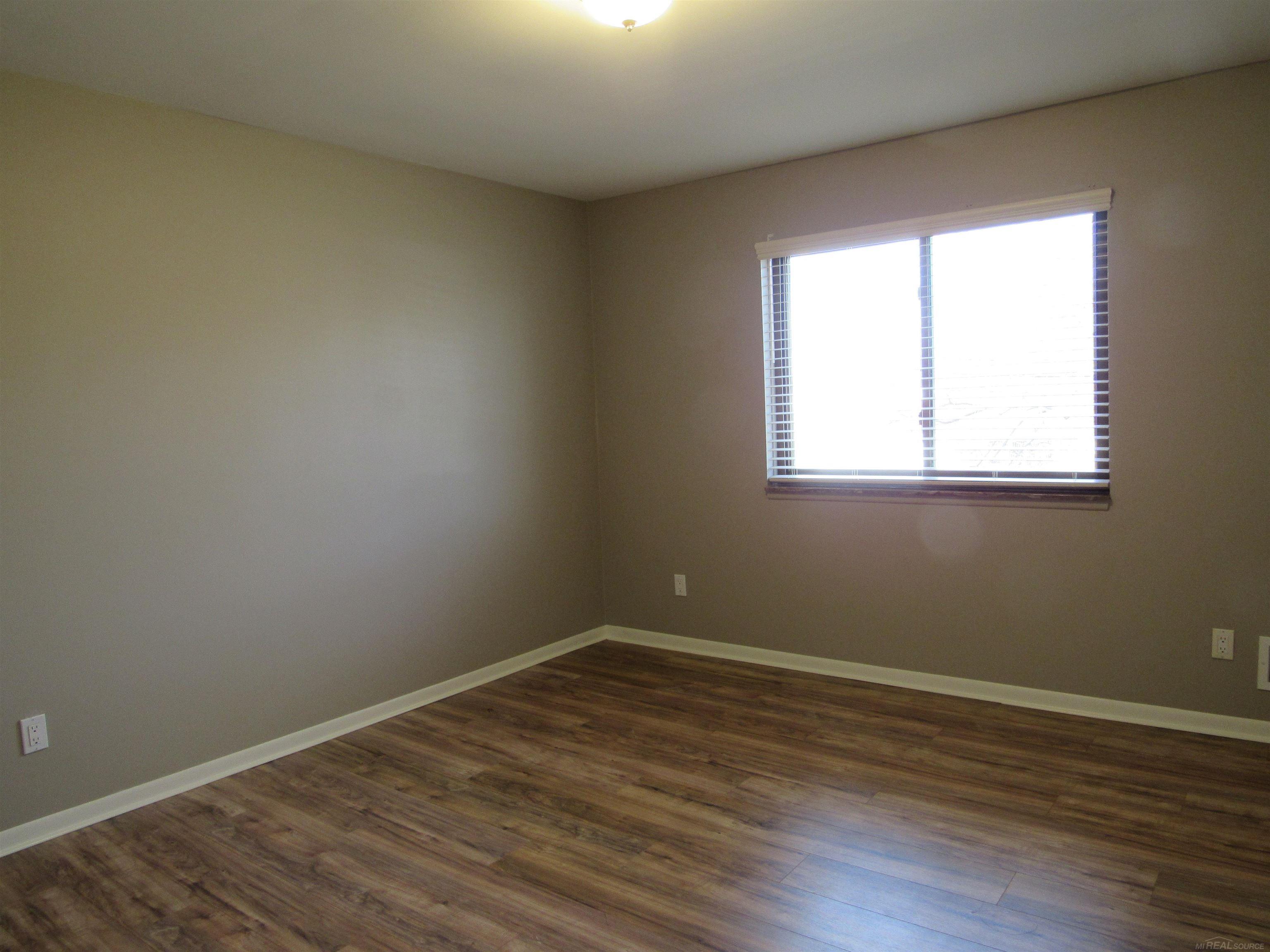 32724 Harper Avenue Unit 10 Unit: Bldg A  Unit 10