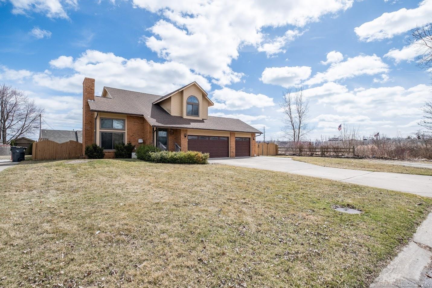 39020 Clearview Street