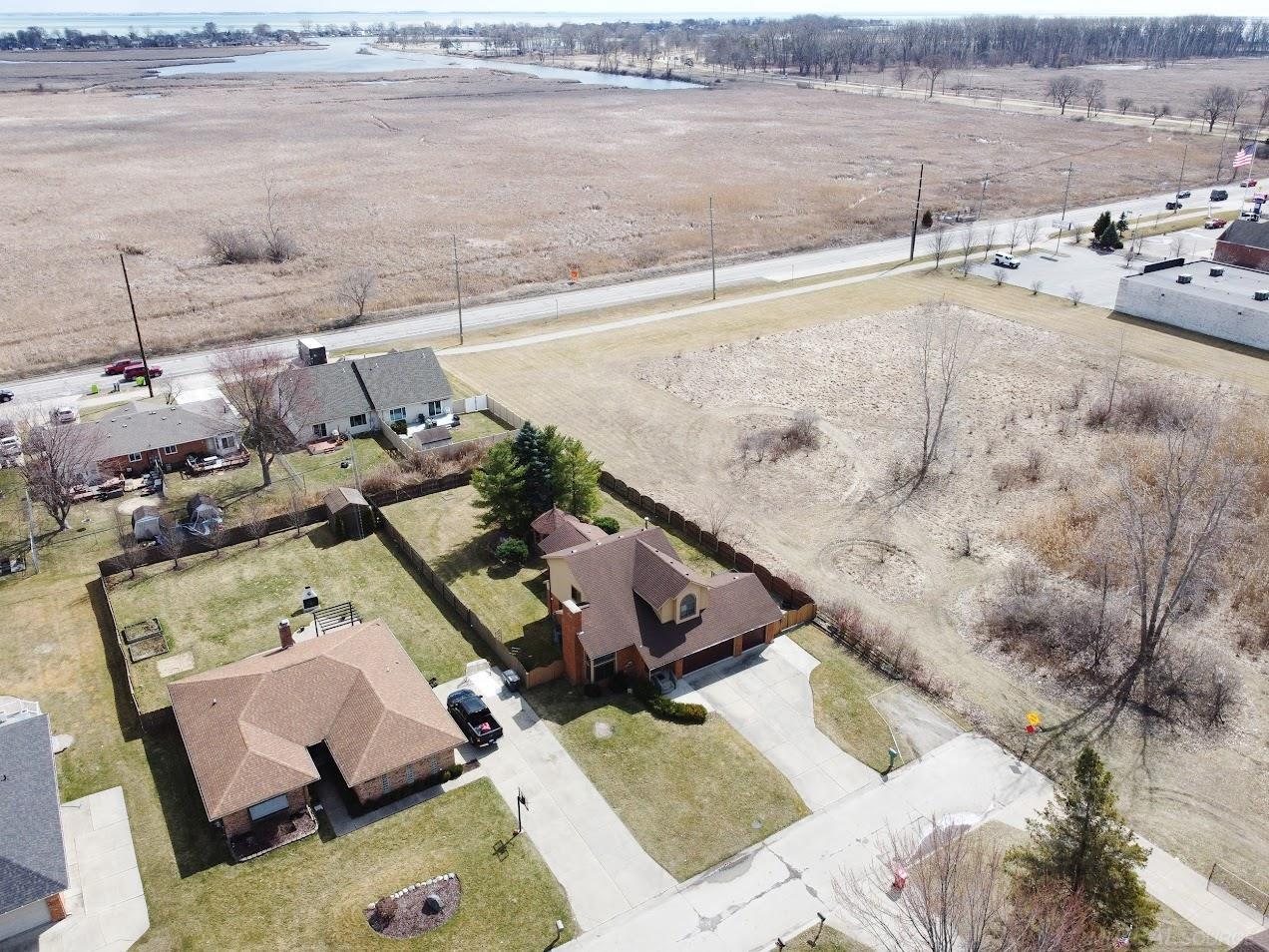 39020 Clearview Street