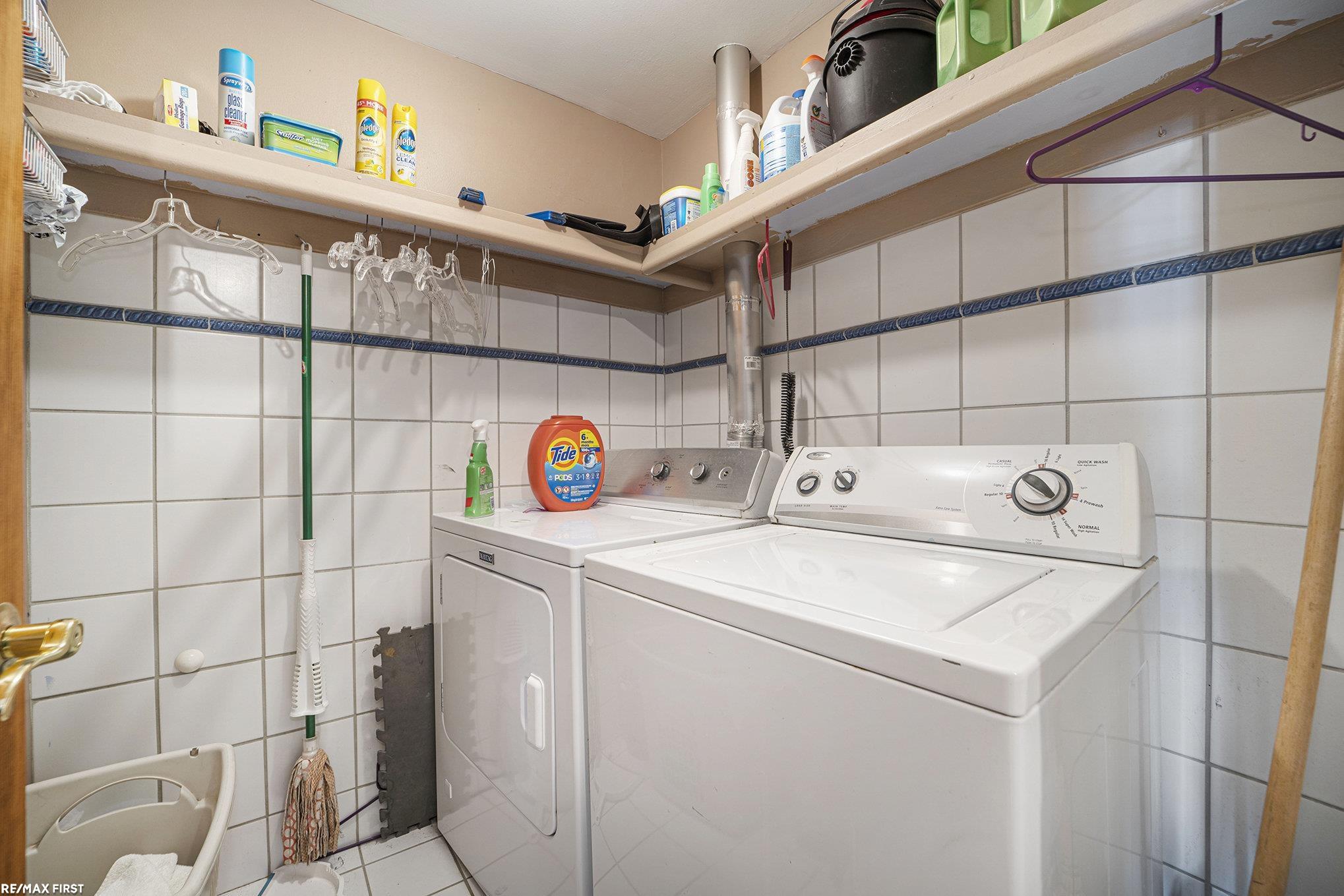 41525 Windmill Street